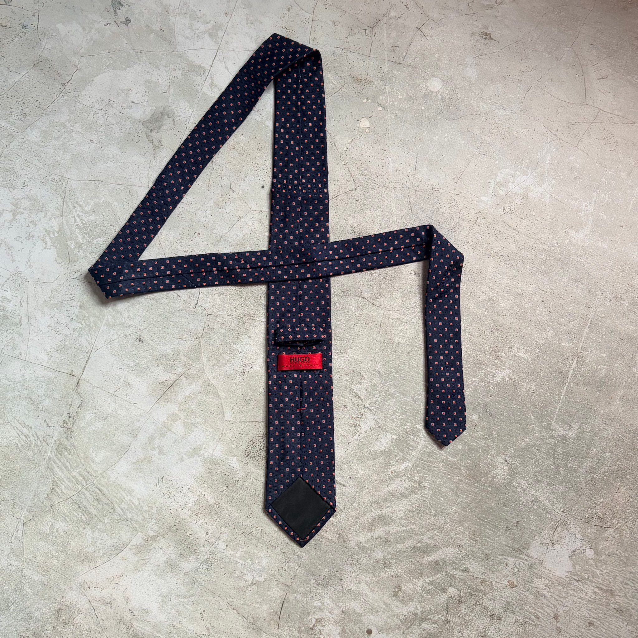 Hugo Boss Blue Red motif tie neck, миниатюра 1