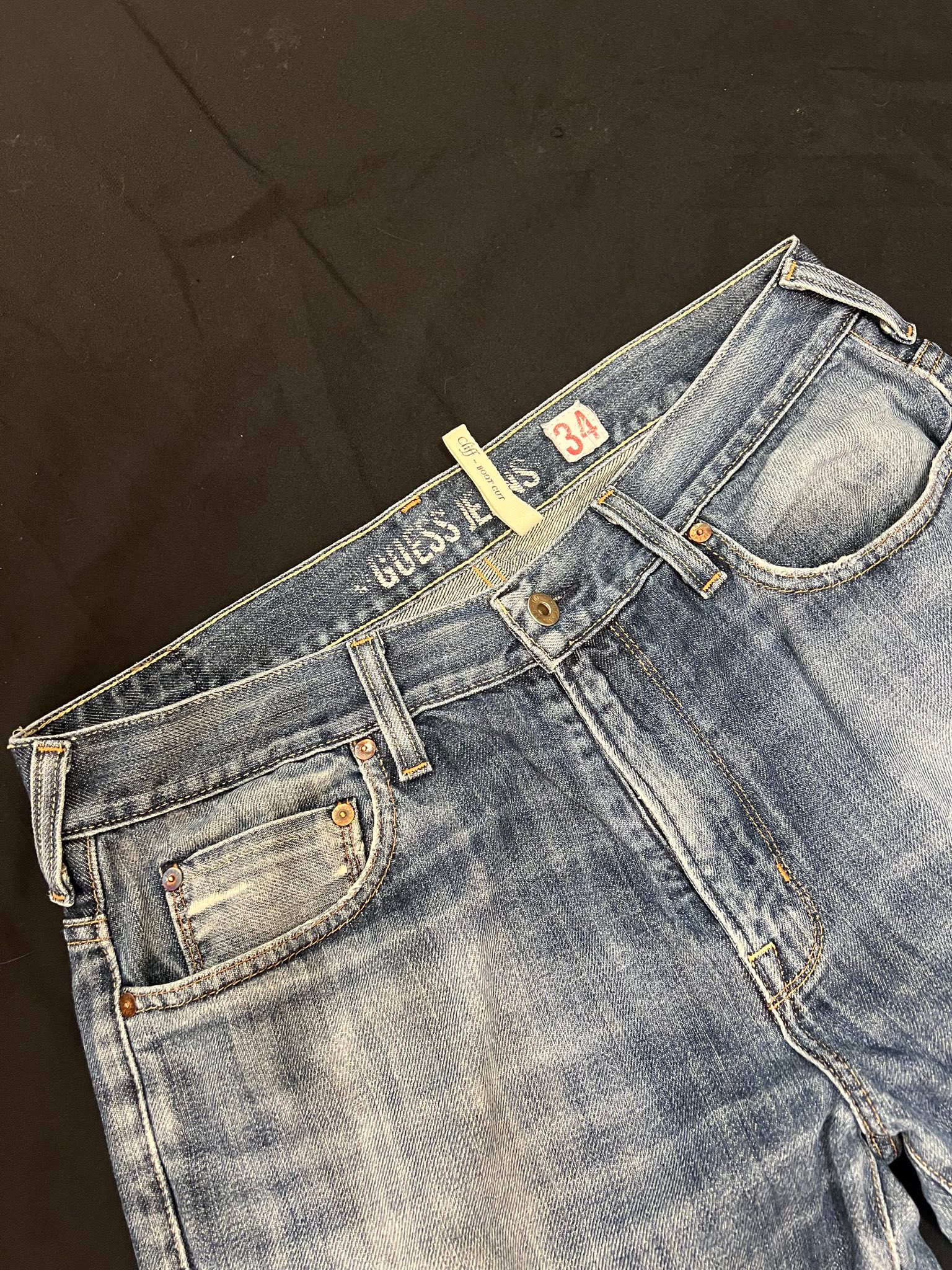 Guess archive vintage, миниатюра 5