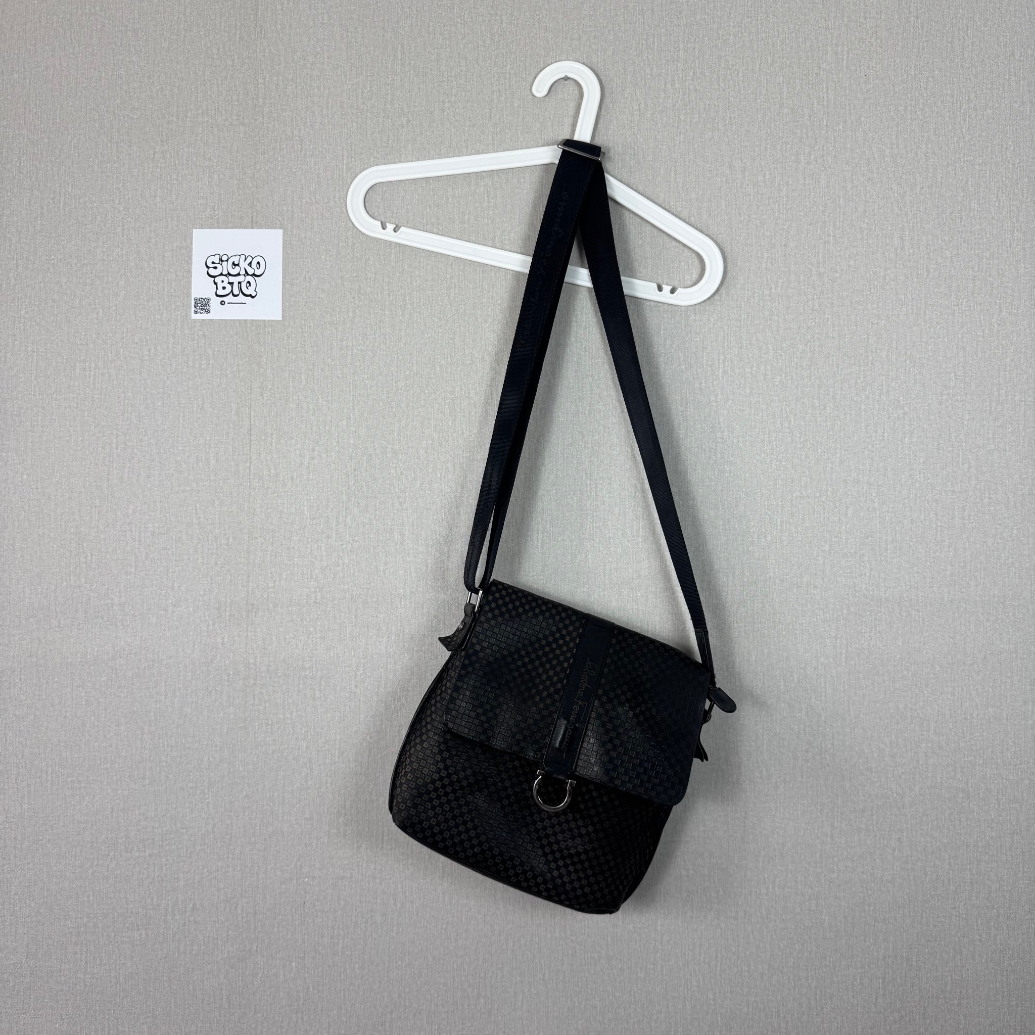 Salvatore Ferragamo Learher Bag, миниатюра 1