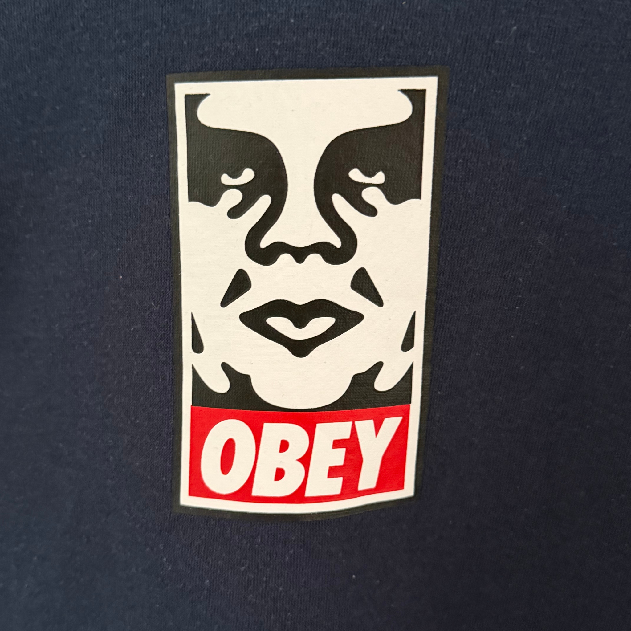 obey logo, миниатюра 4