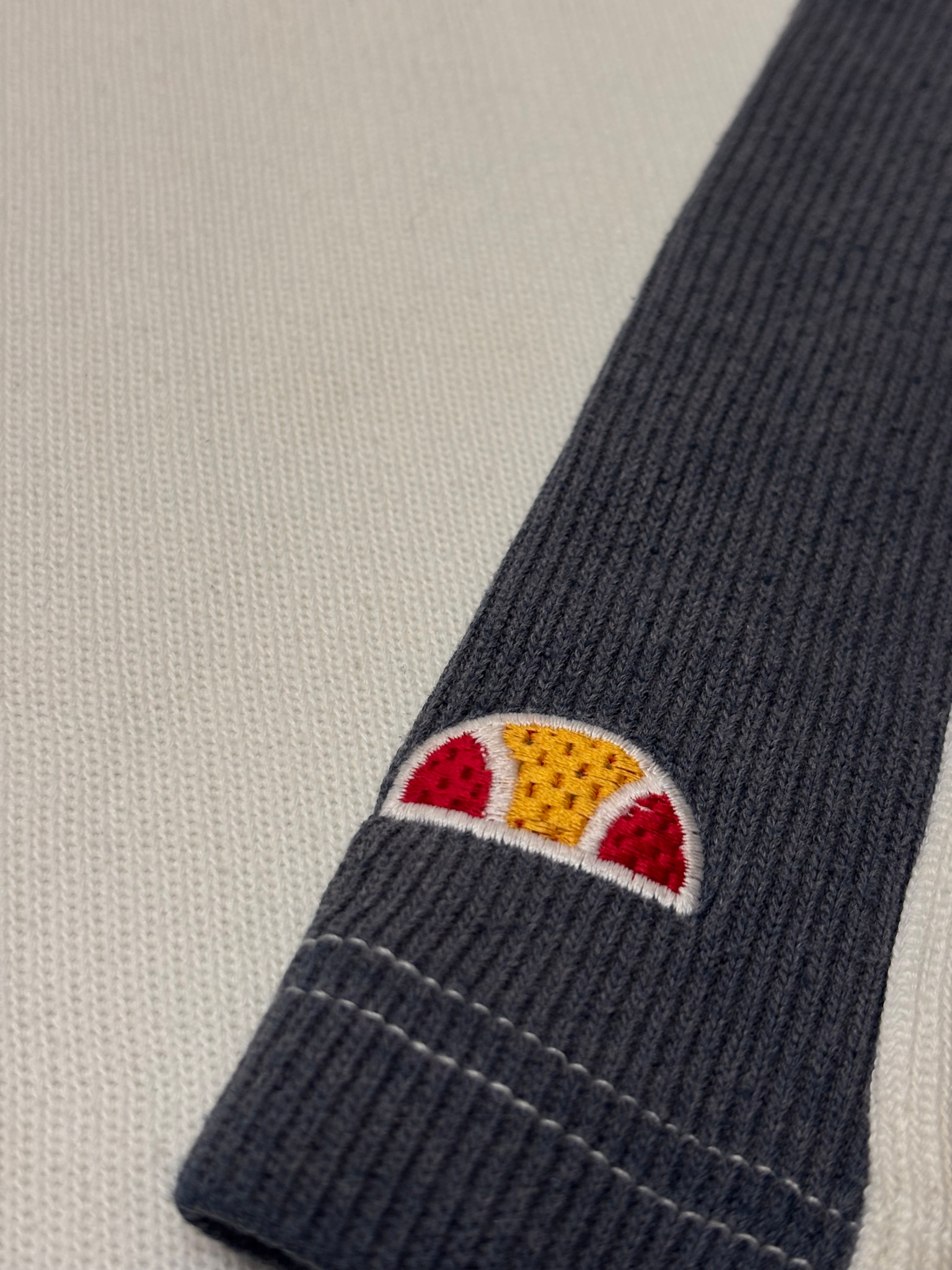 Ellesse Свитшот, миниатюра 3