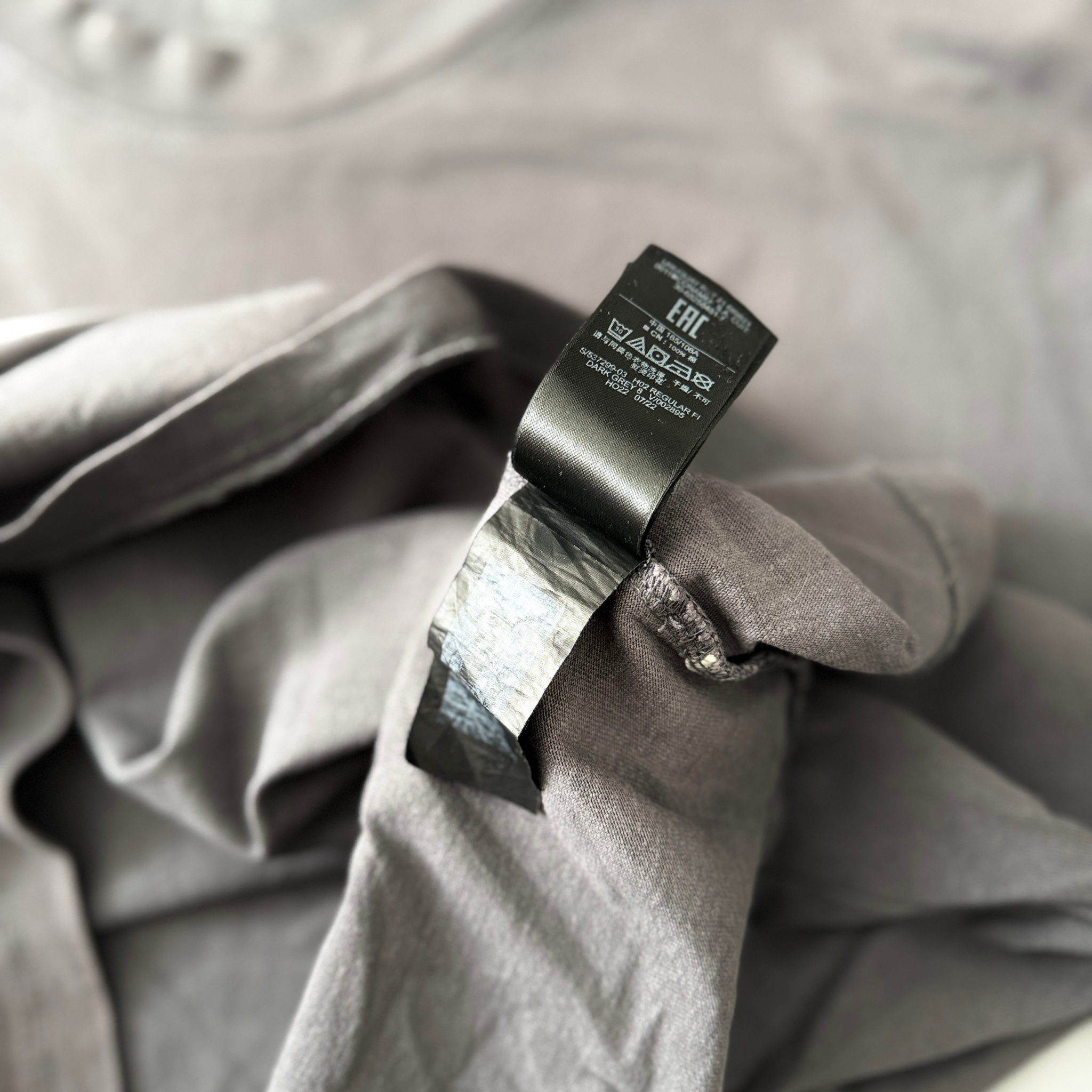 Yeezy x GAP Sun Faded Cropped Tee, миниатюра 8