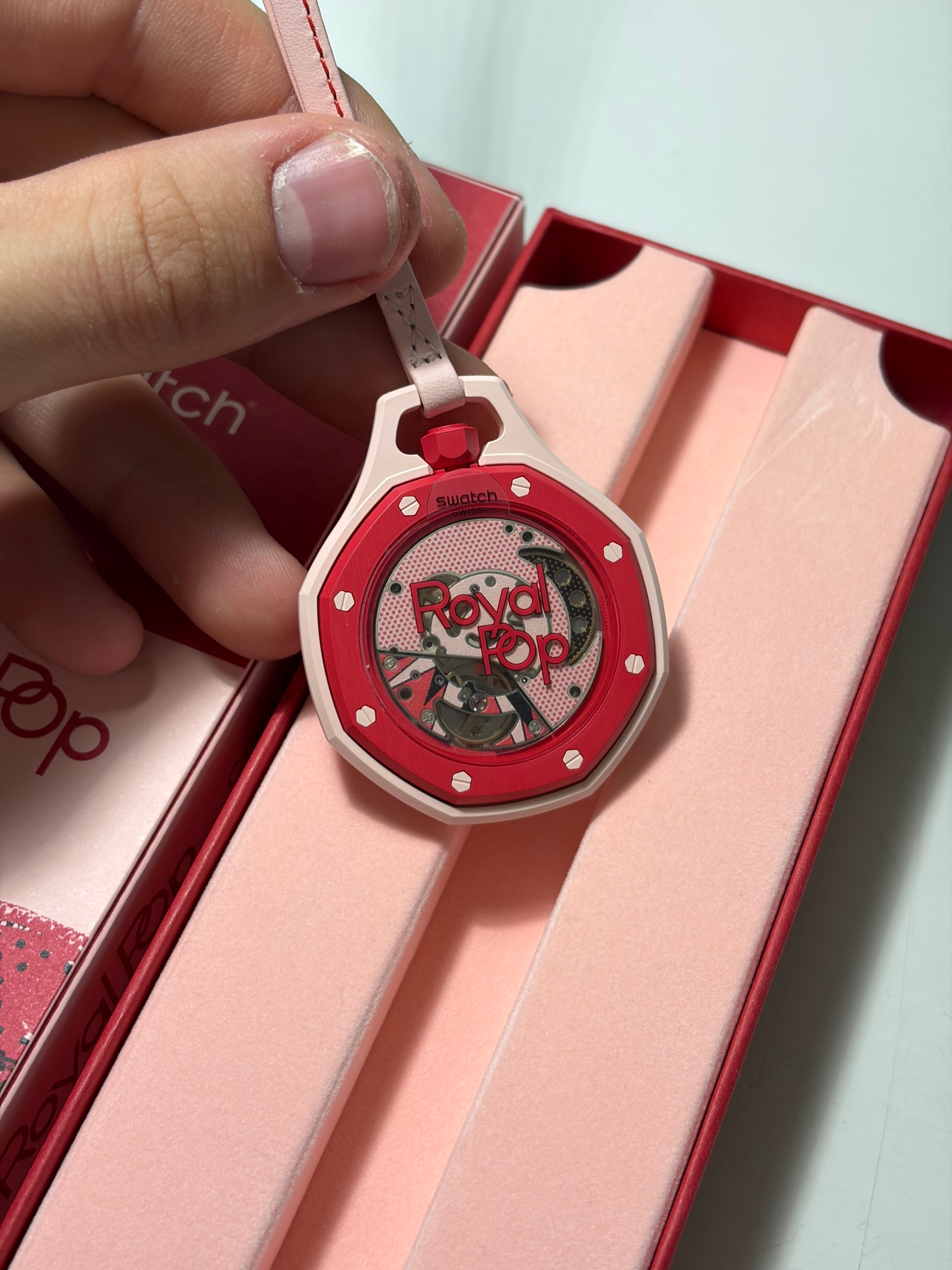 Audemars Piguet x Swatch Royal Pop Otto Rosso, миниатюра 4