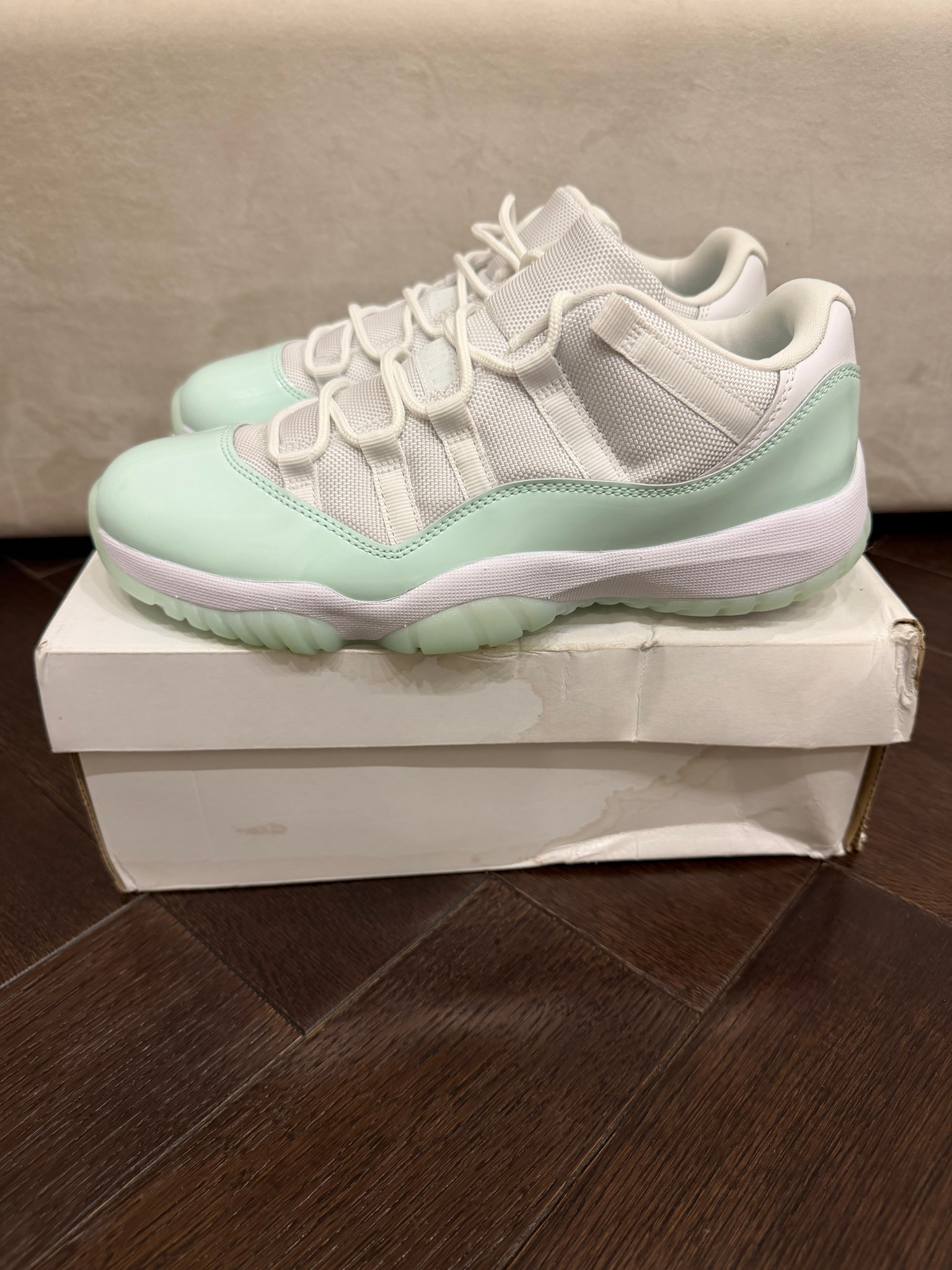 Nike x Air Jordan Air Jordan 11 Low Igloo Mint, миниатюра 1