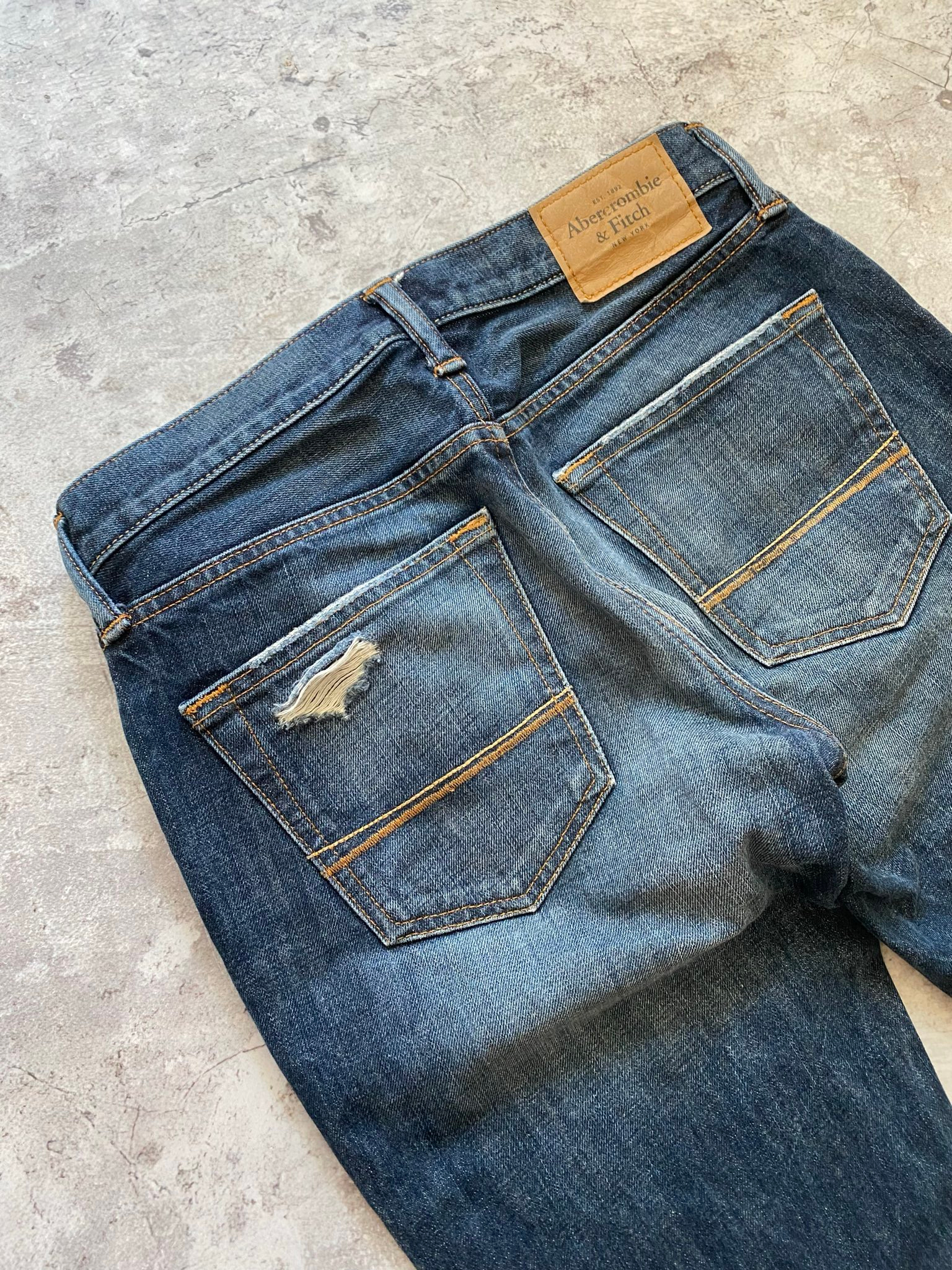 Abercrombie & Fitch Distressed slim jeans, миниатюра 4