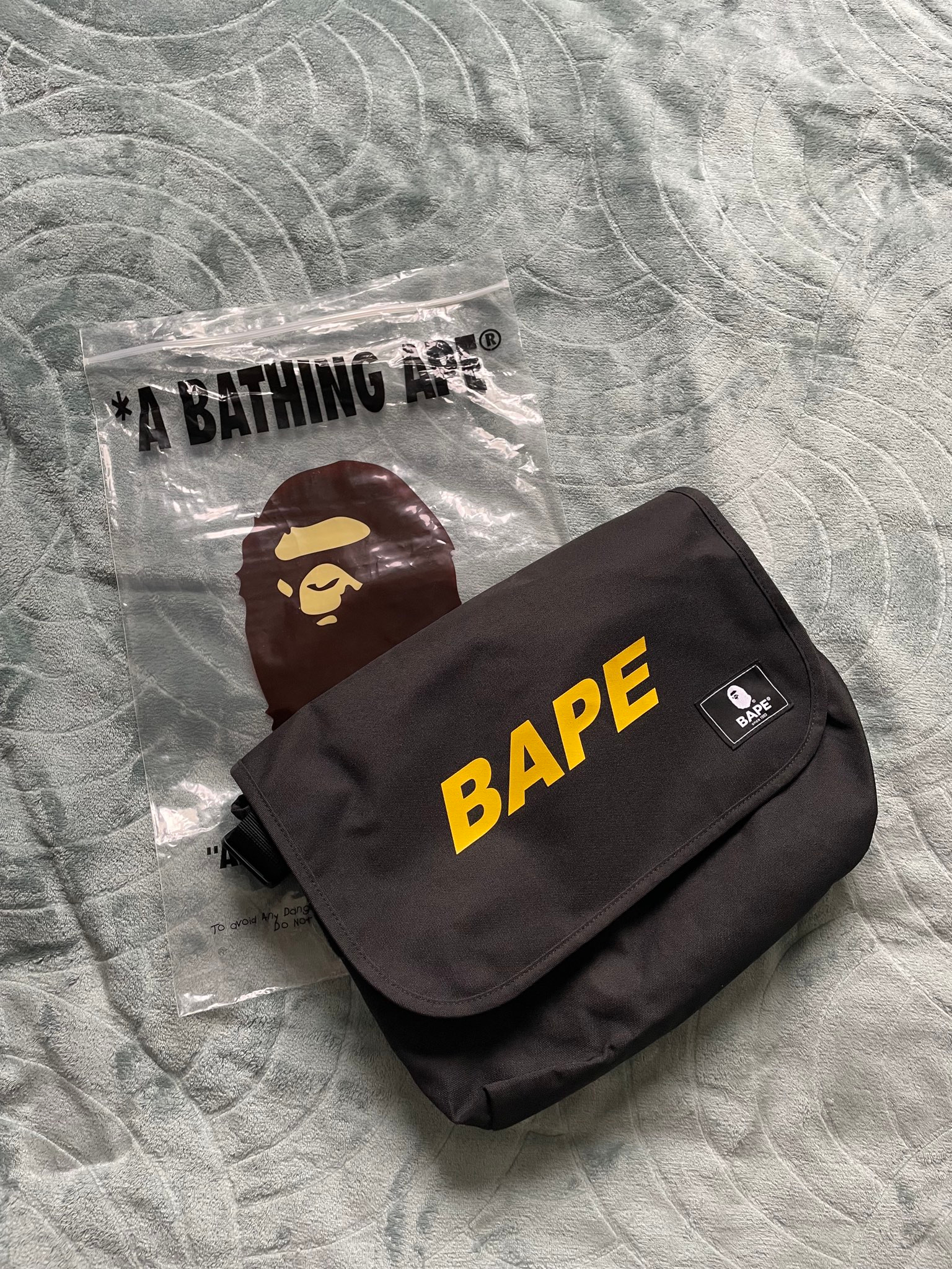 BAPE Shoulder Bag Sling Messenger, миниатюра 1