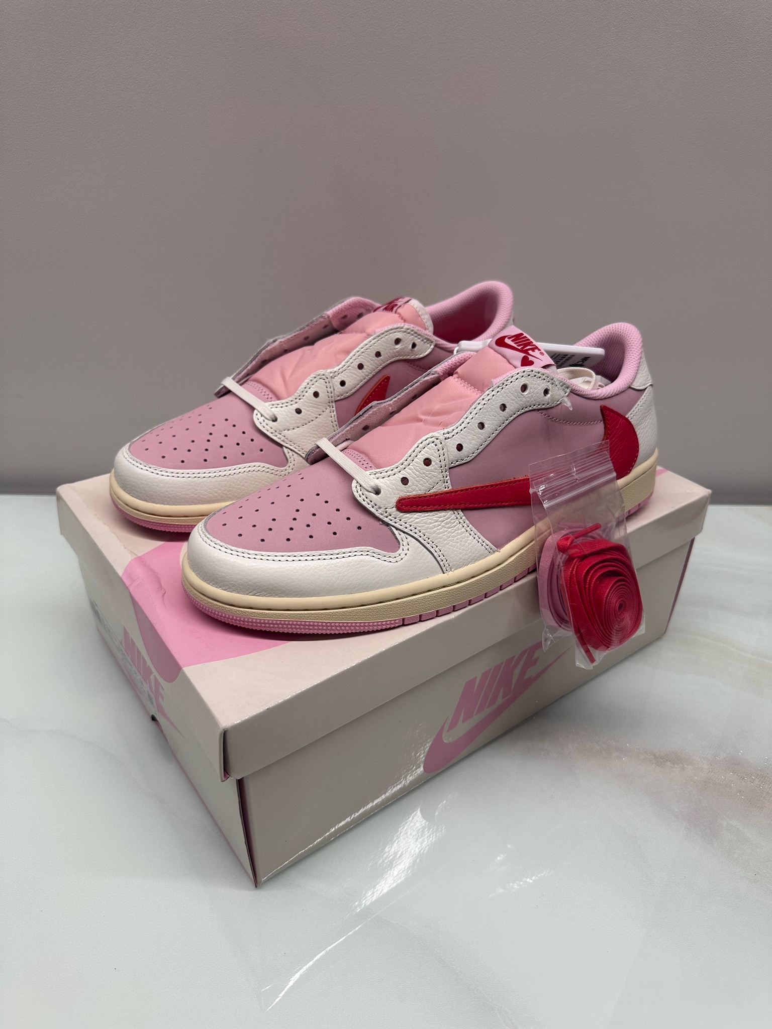 Air Jordan x Travis Scott 1 Low, миниатюра 1