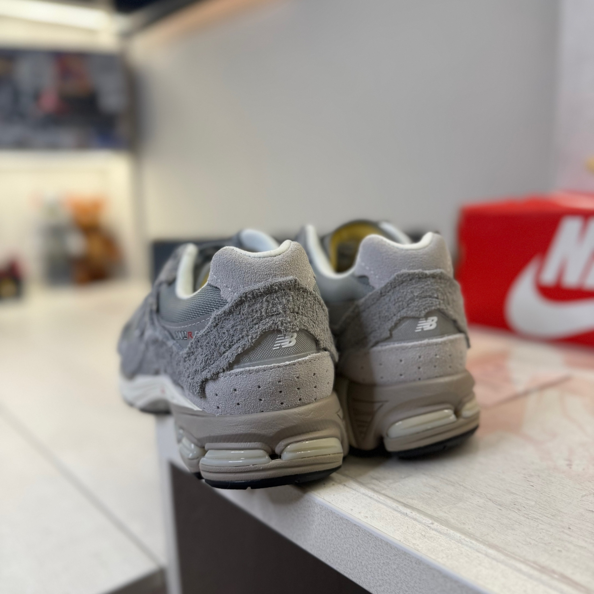 New Balance 2002R, миниатюра 2