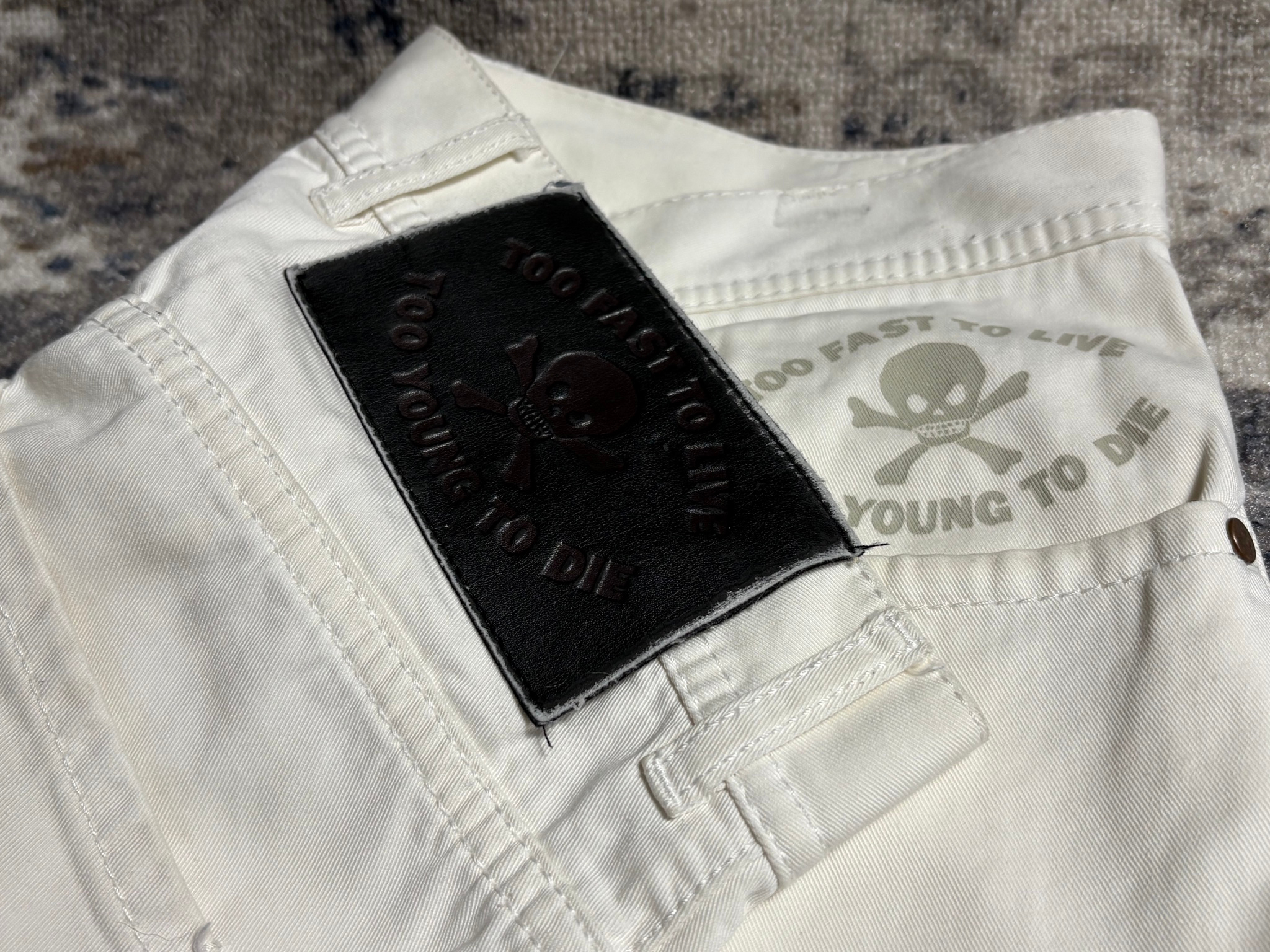 Vivienne Westwood Too Fast To Live, миниатюра 5