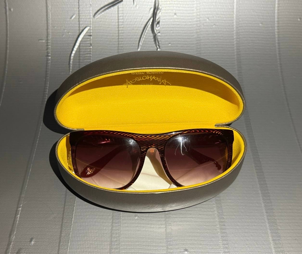 Vivienne Westwood Anglomania Sunglasses, миниатюра 2