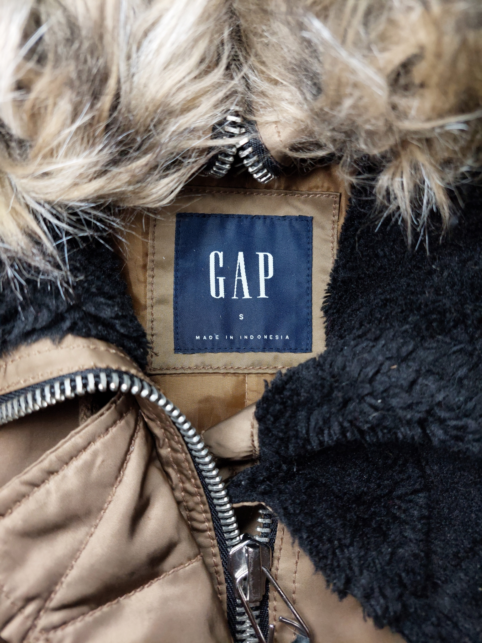 GAP Бомбер, миниатюра 3