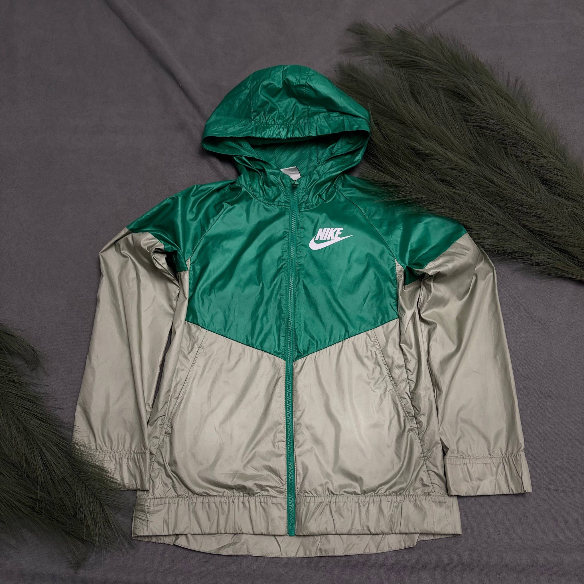 Nike Ветровка, миниатюра 1