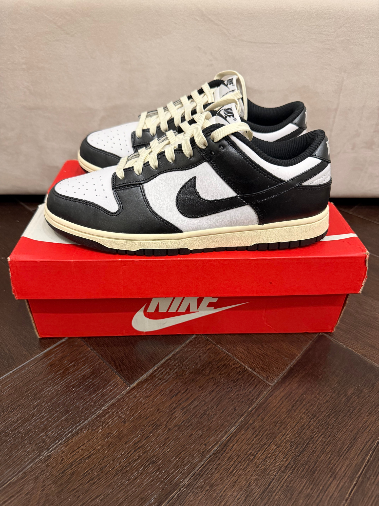 Nike Dunk Low Vintage Panda, миниатюра 1