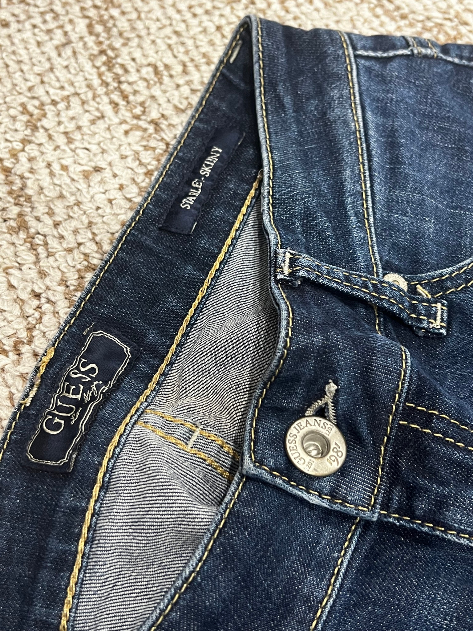 Guess Jeans, миниатюра 3