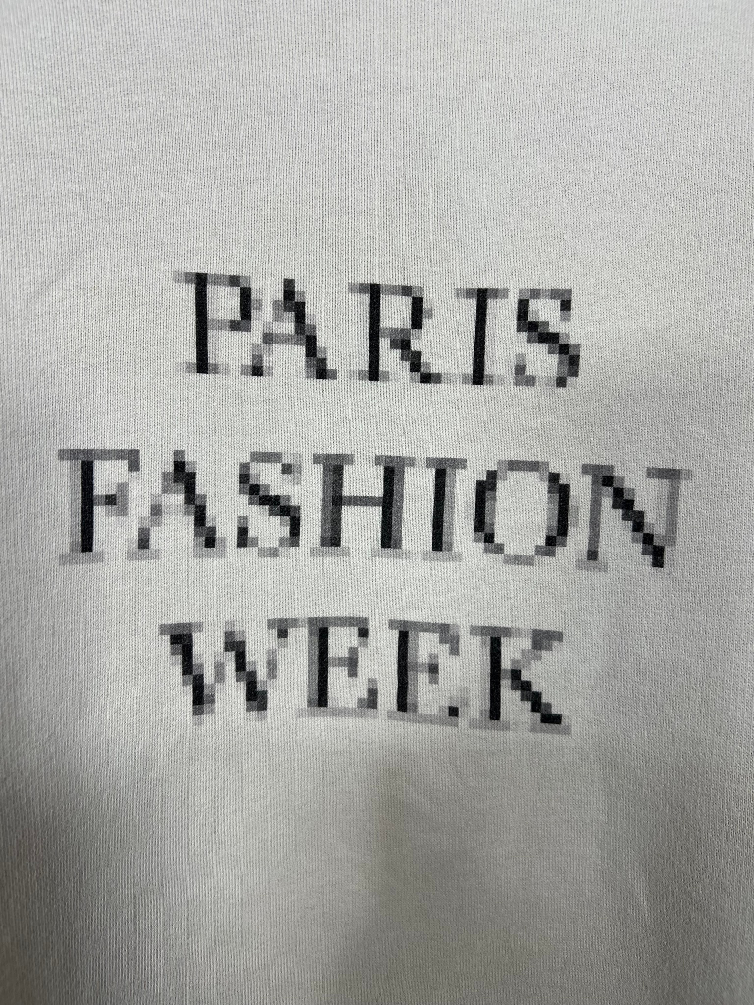 Balenciaga Paris Fashion Week Oversize Crewneck, миниатюра 3