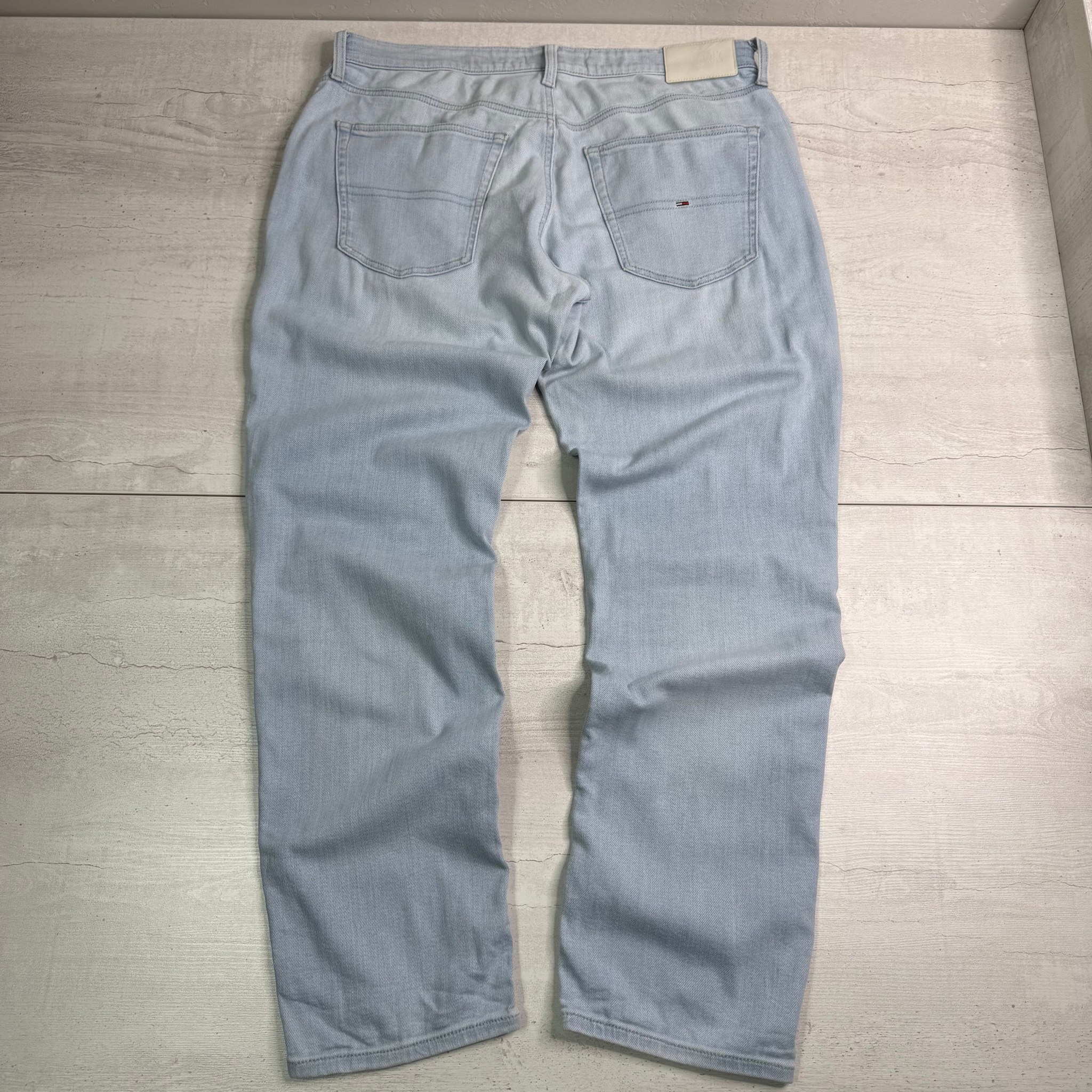 Tommy Hilfiger Jeans, миниатюра 1