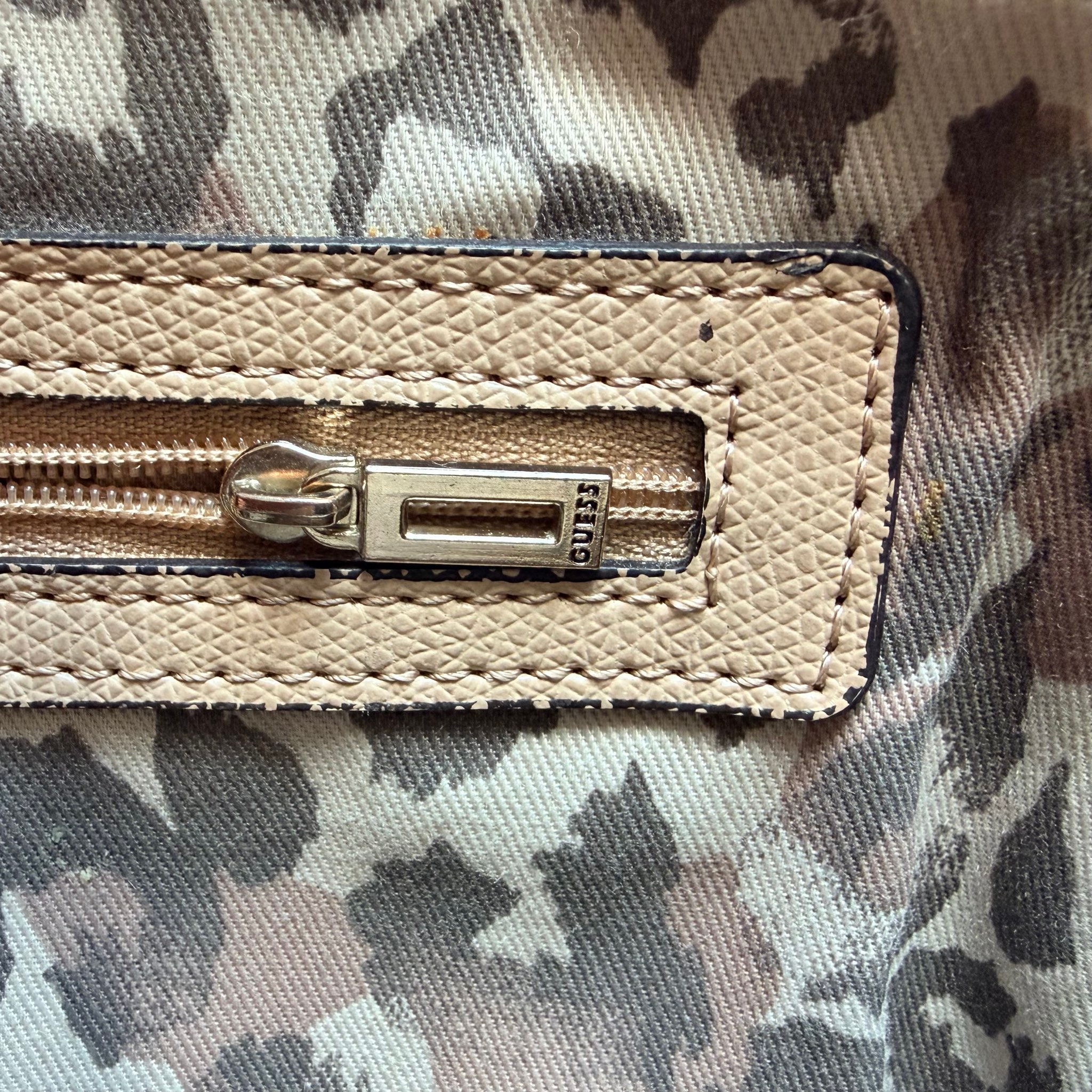 Guess Isabeau Dome Satchel bag, миниатюра 8