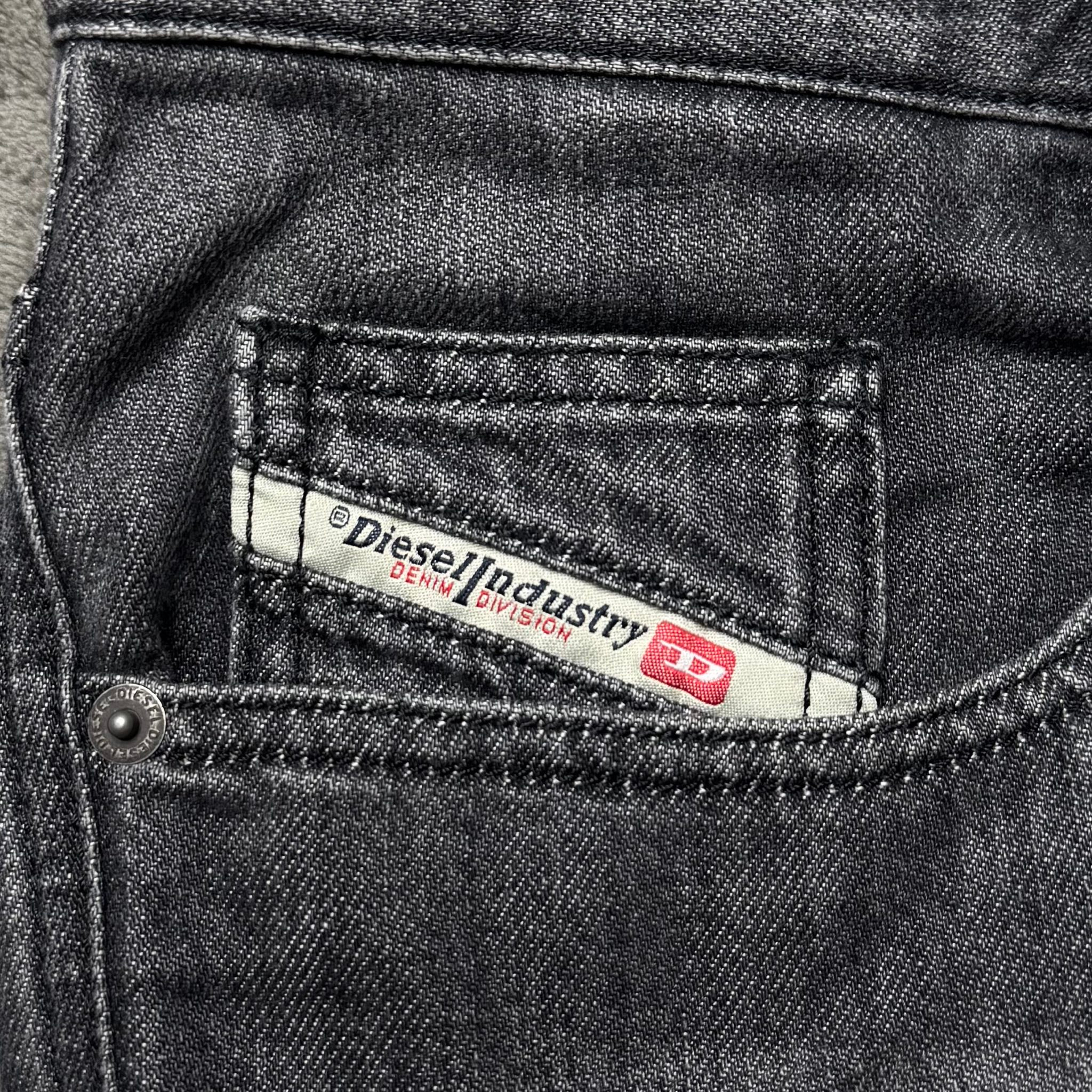 Diesel  Джинсы Прямые (33), миниатюра 4