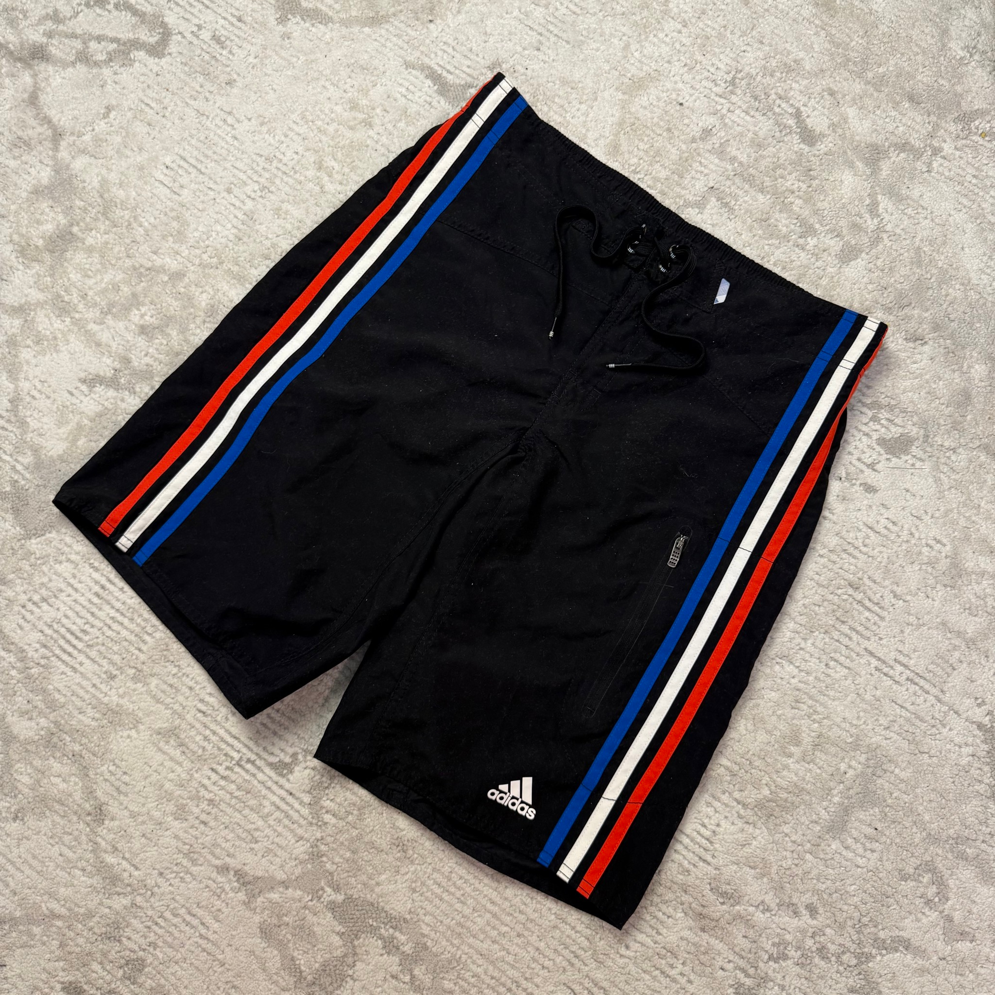 Adidas Essentials France Short Three Stripes, миниатюра 2