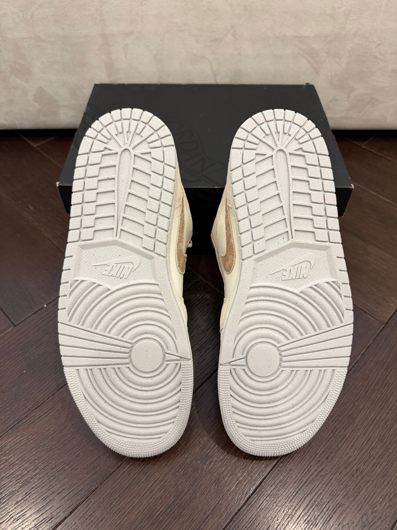 Nike x Air Jordan Air Jordan 1 low Legendary Light Brown, миниатюра 5