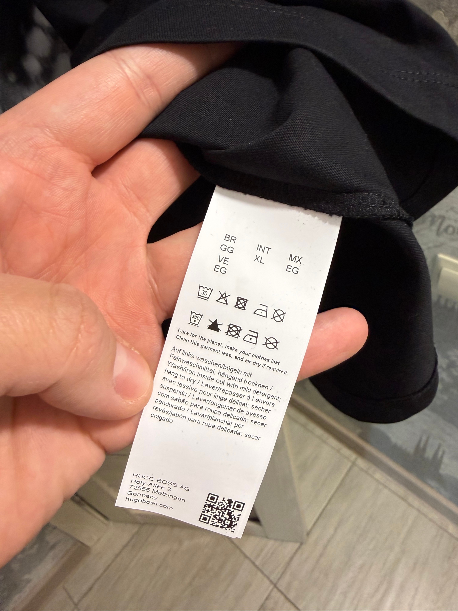 Hugo Tee, миниатюра 4