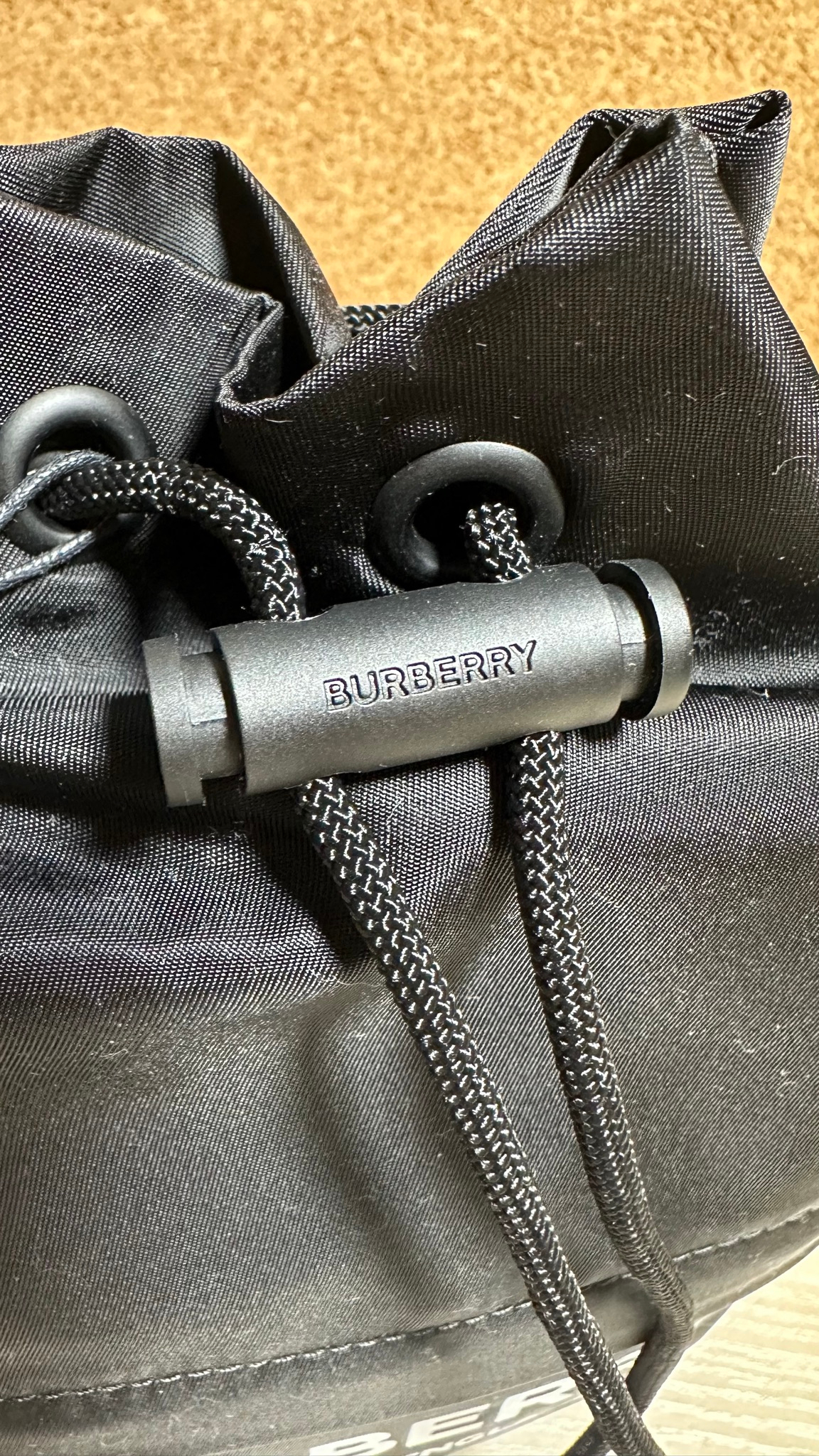 Burberry Logo Print Nylon Drawcord Pouch, миниатюра 4