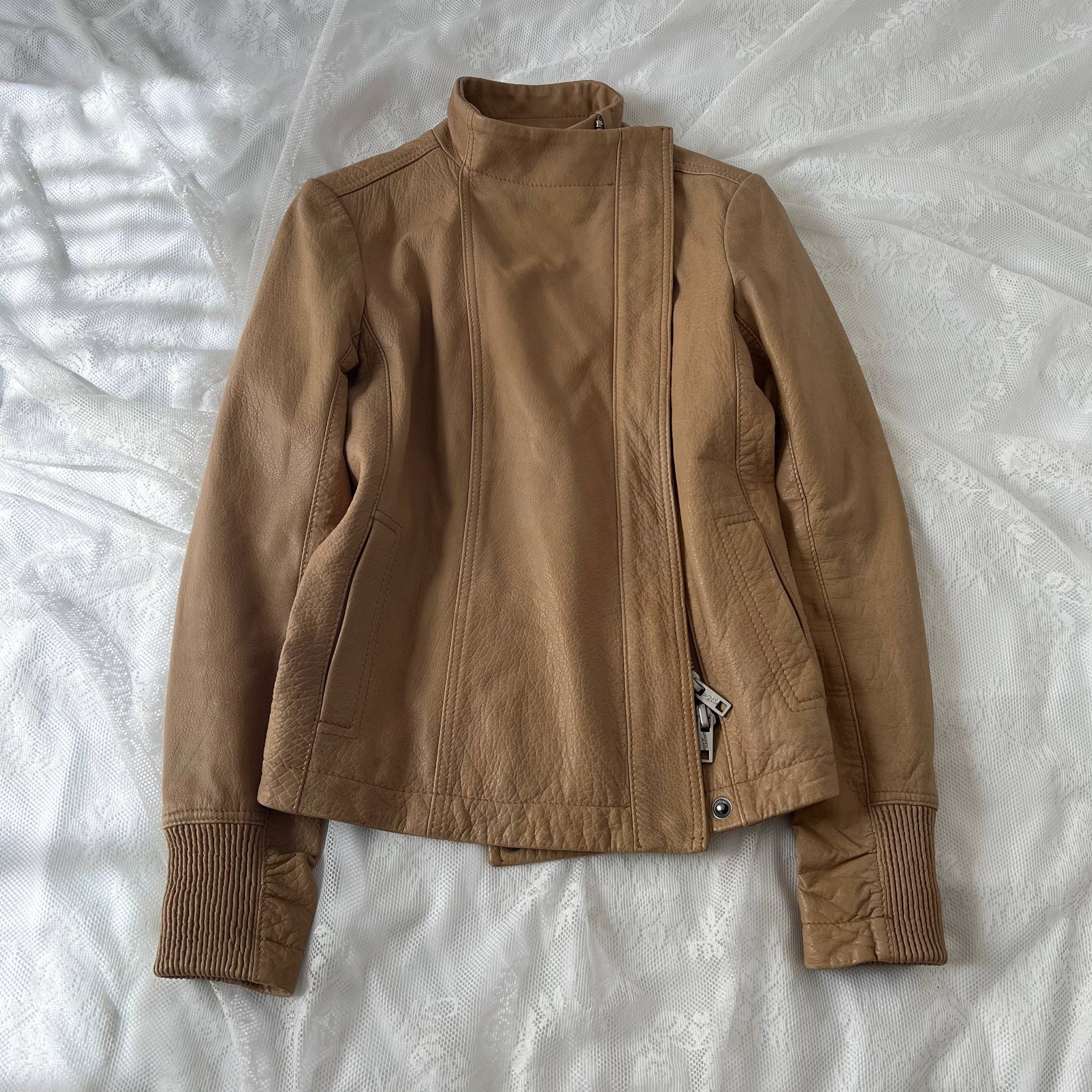 DKNY Leather jacket, миниатюра 3