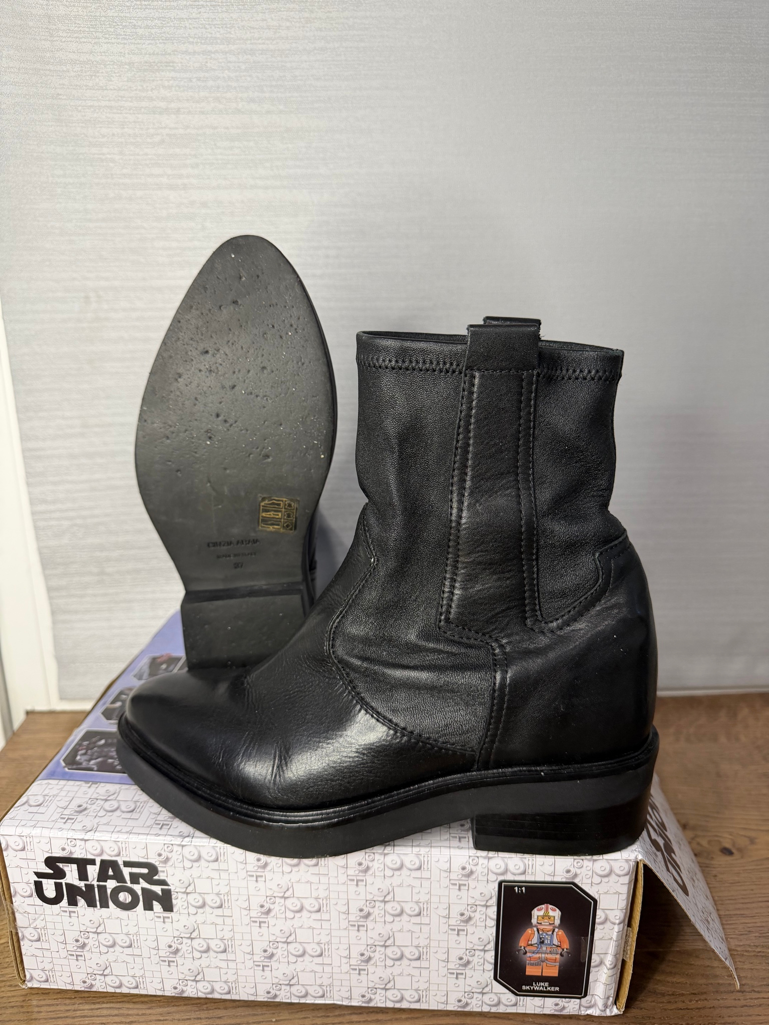 Cinzia Araia Boots, миниатюра 4