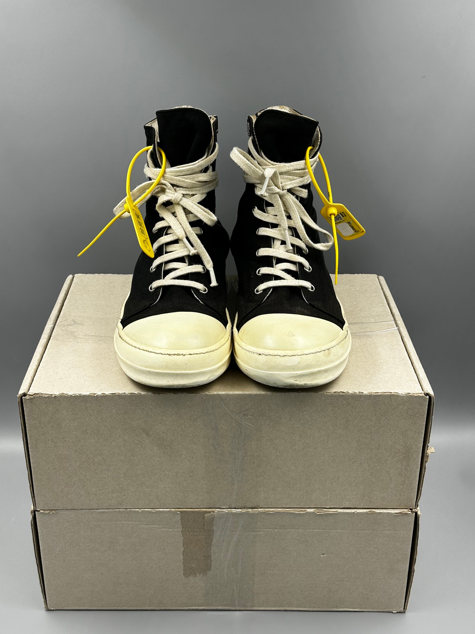 Rick Owens Ramones, миниатюра 1