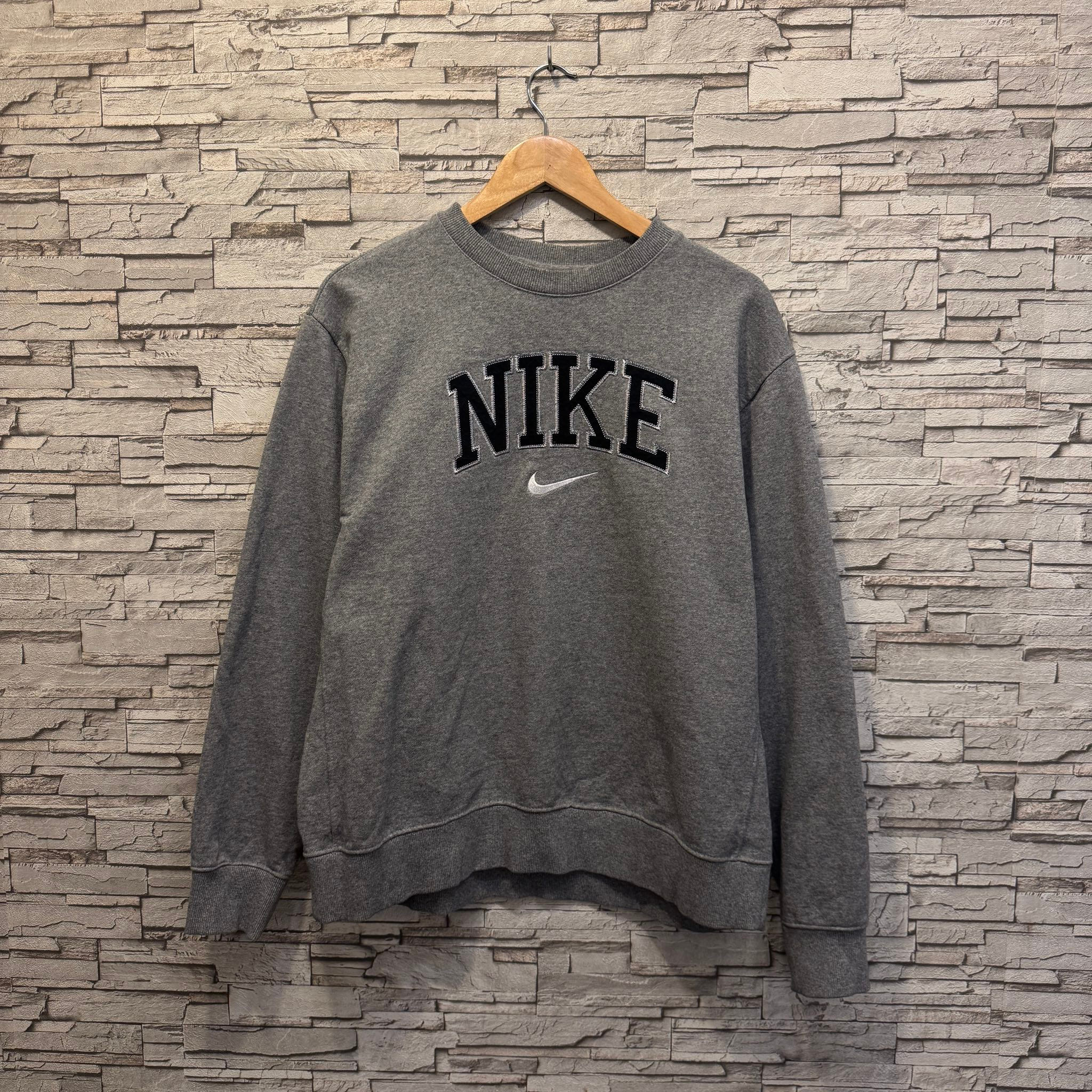 Nike Свитшот, миниатюра 1