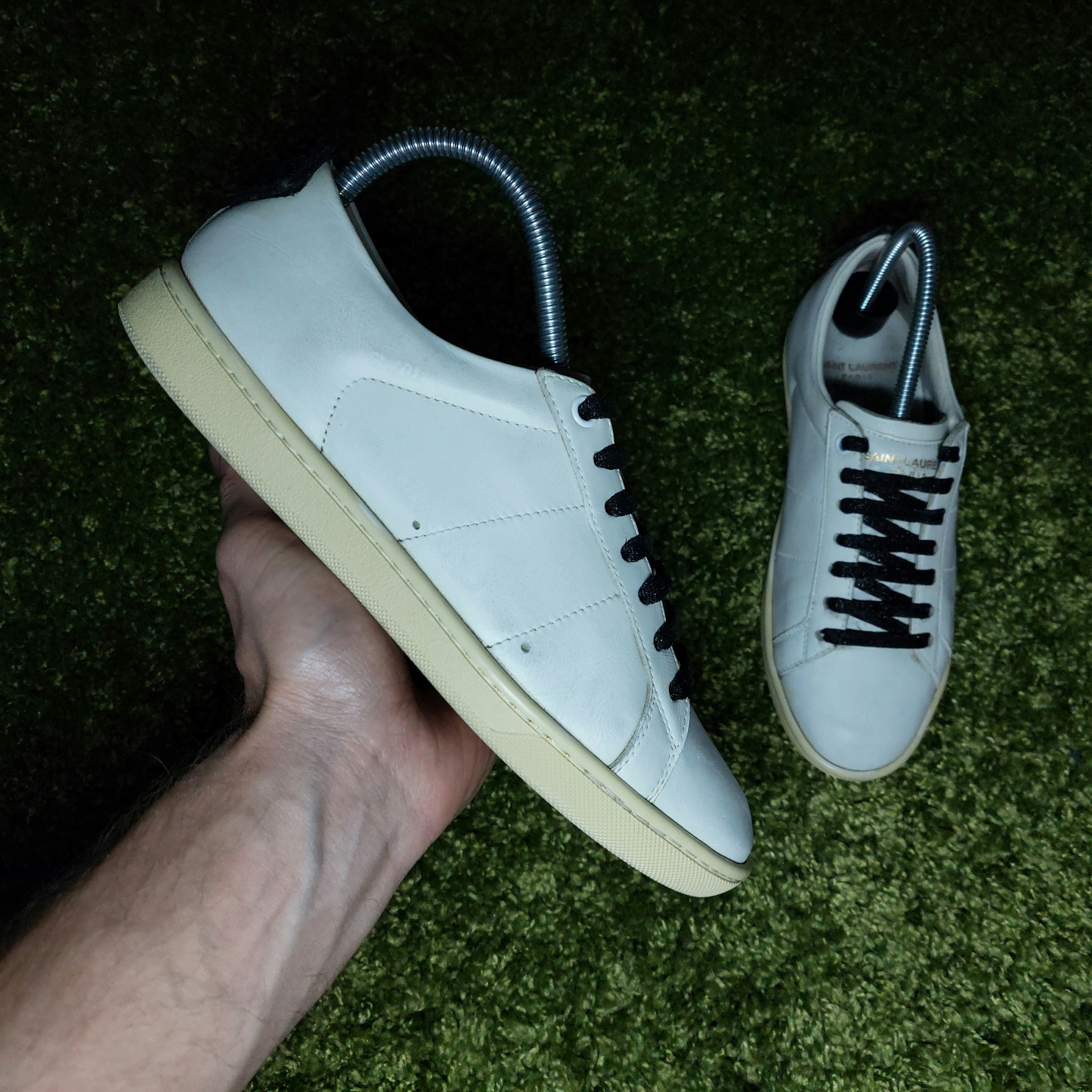 Saint Laurent Lips Leather Sneakers, миниатюра 1
