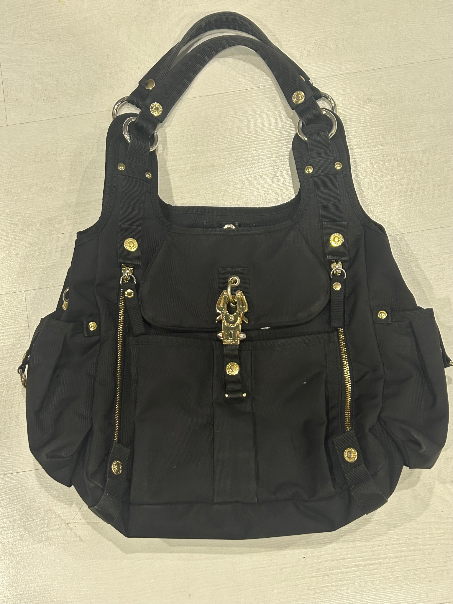 George Gina Lucy Go Gaucho, миниатюра 4