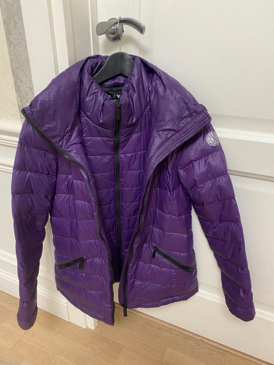 DKNY Куртка, миниатюра 1