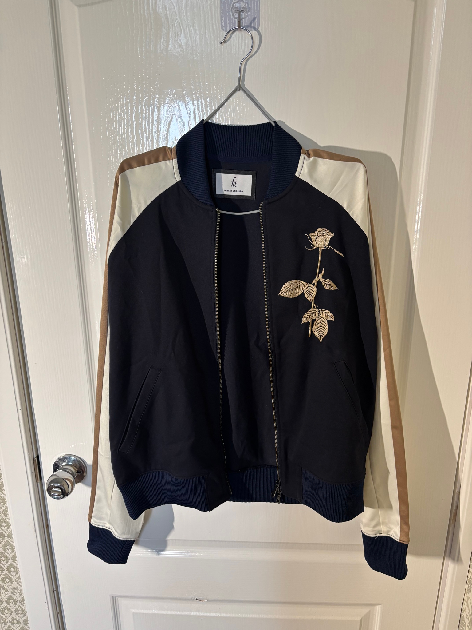 Maison Mihara Yasuhiro Fit, миниатюра 1