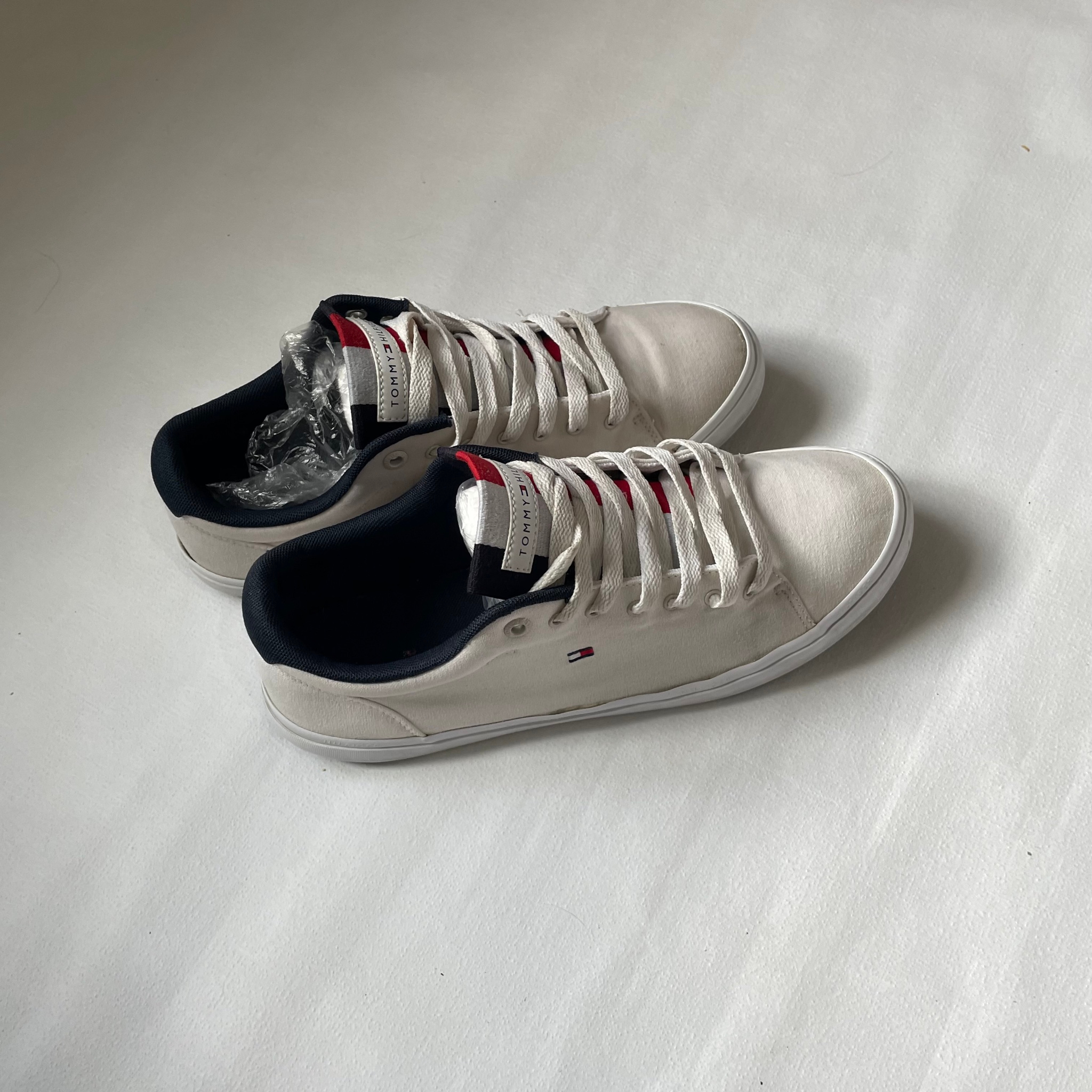 Tommy Hilfiger Кеды, миниатюра 3