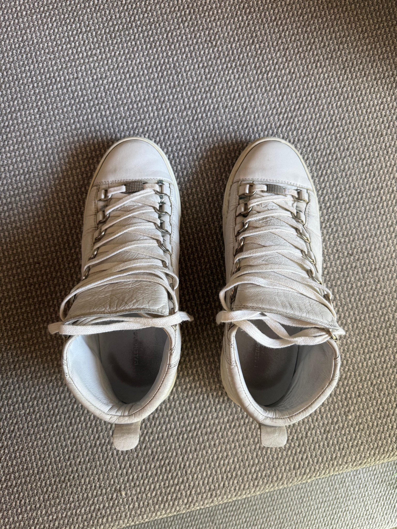 Balenciaga Arena, миниатюра 3