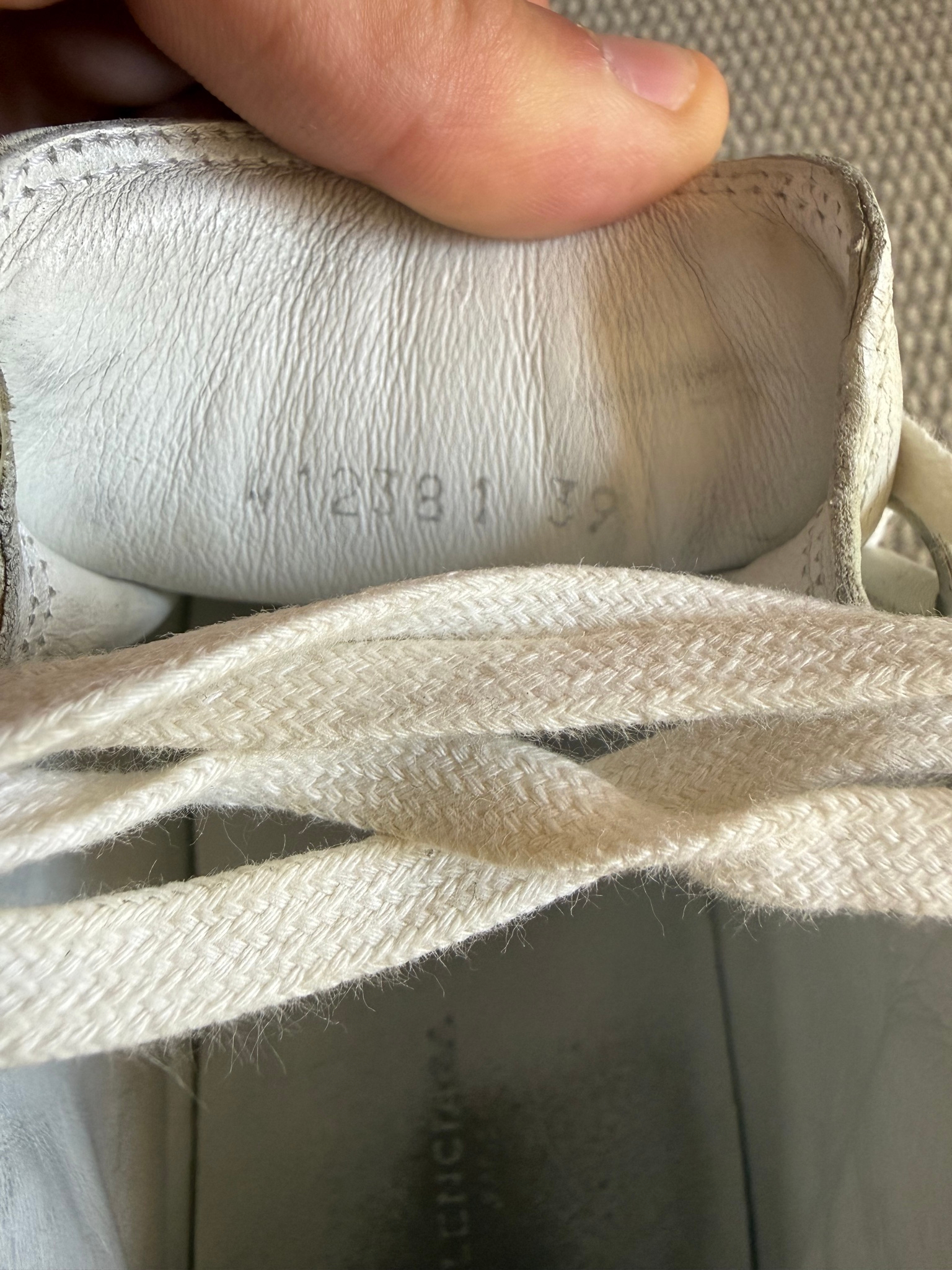 Balenciaga Arena, миниатюра 6