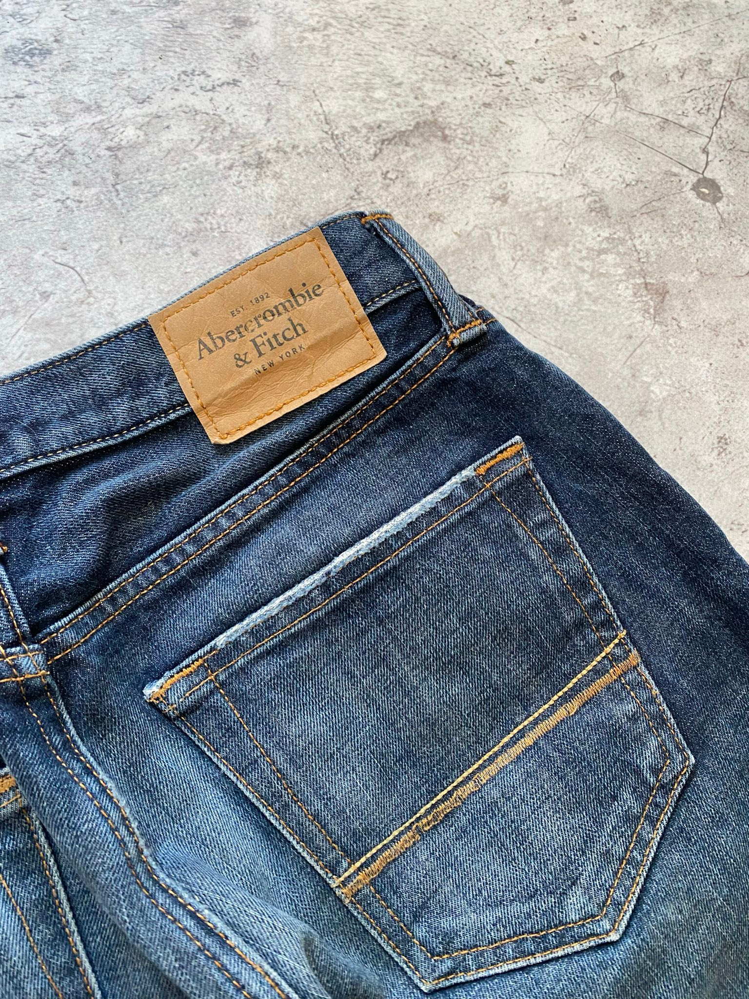 Abercrombie & Fitch Distressed slim jeans, миниатюра 5