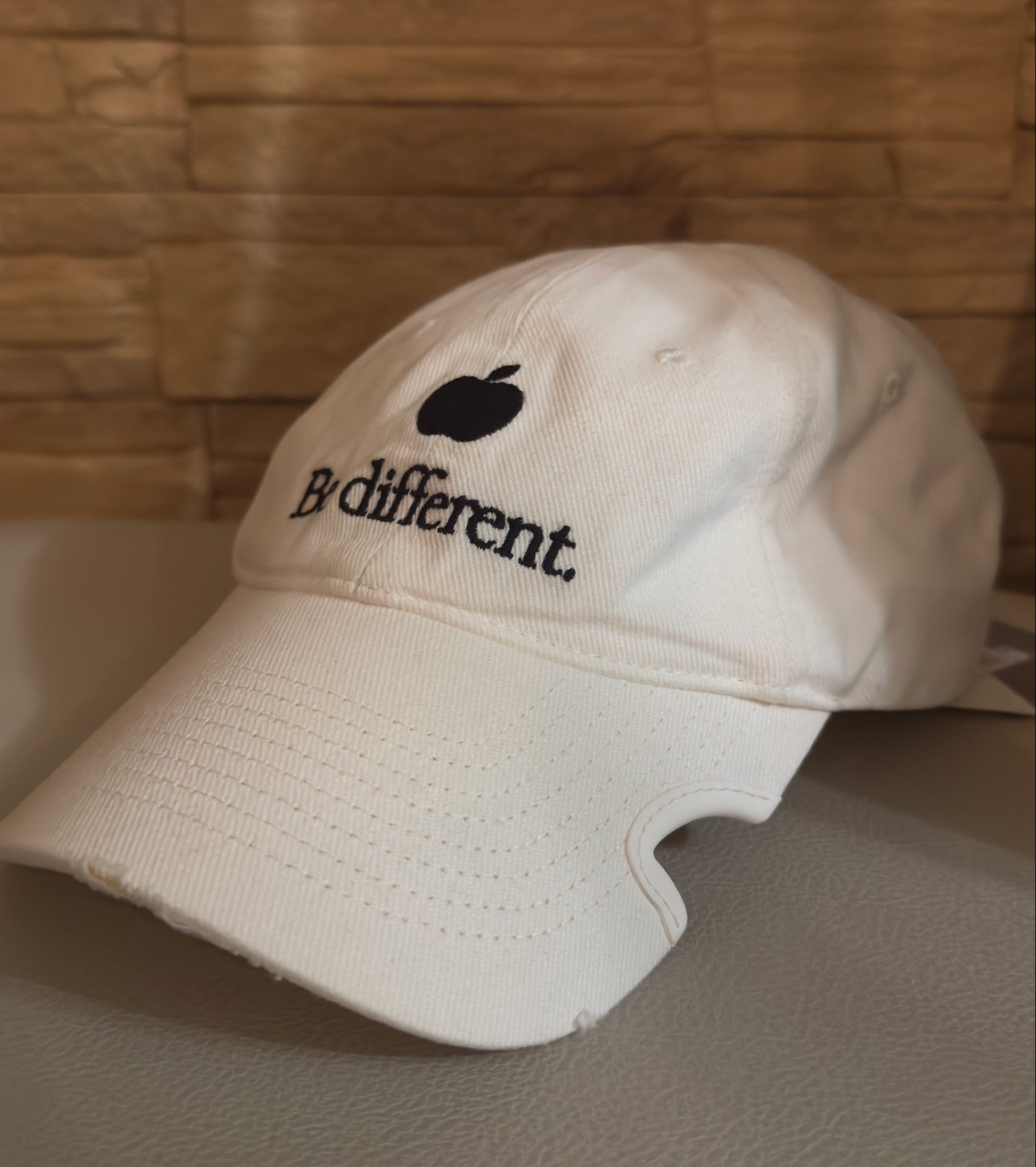 Balenciaga Be Different Cap, миниатюра 2
