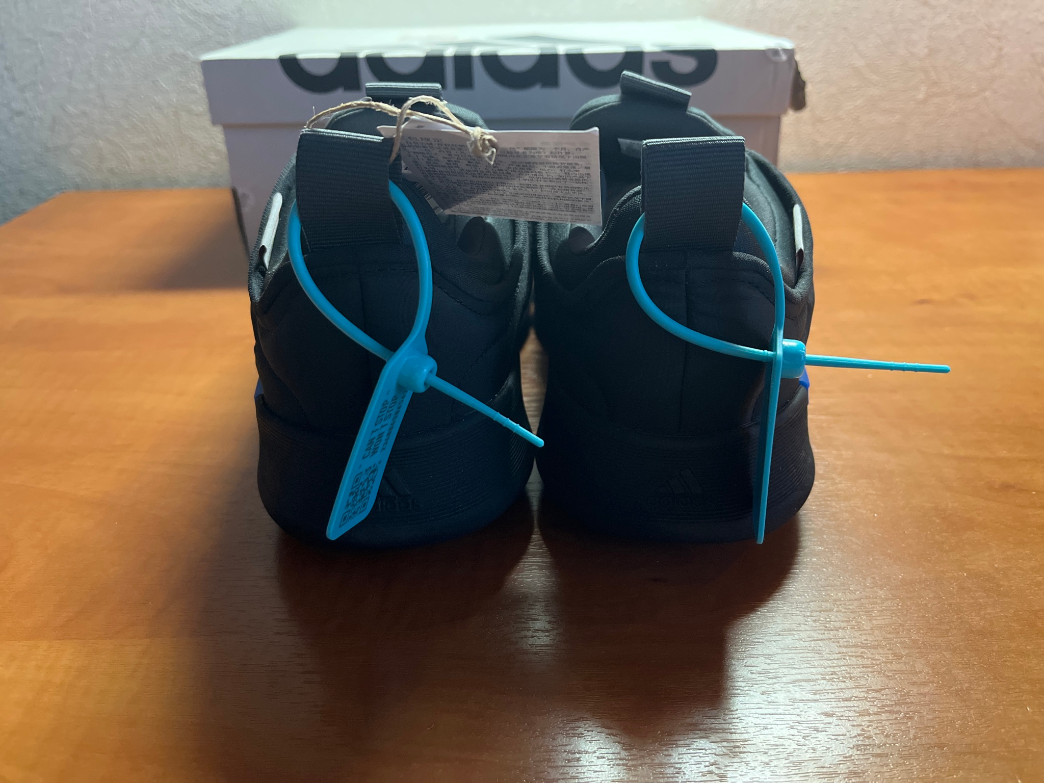 Adidas Adipuff, миниатюра 2