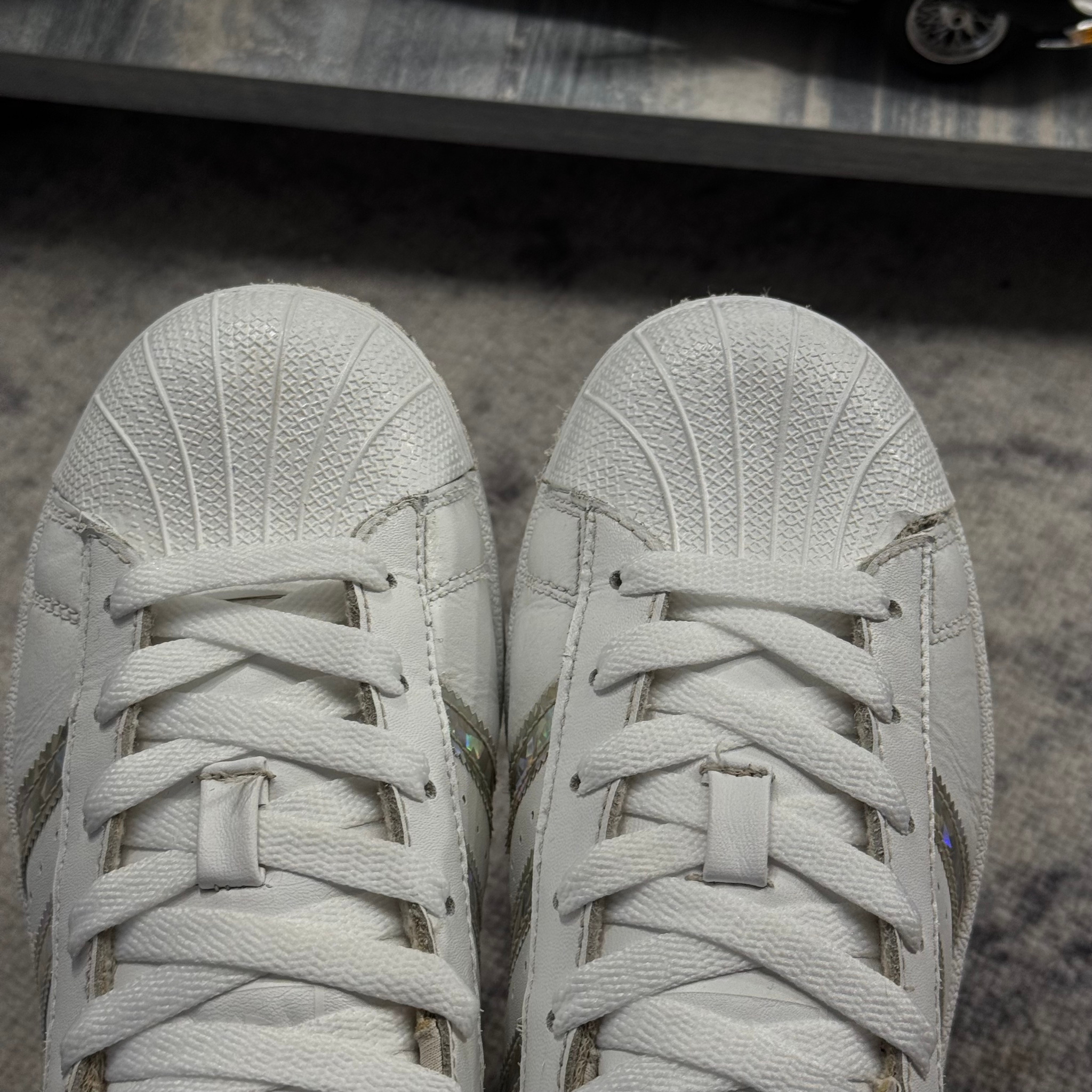 Adidas Superstar White Holographic, миниатюра 3