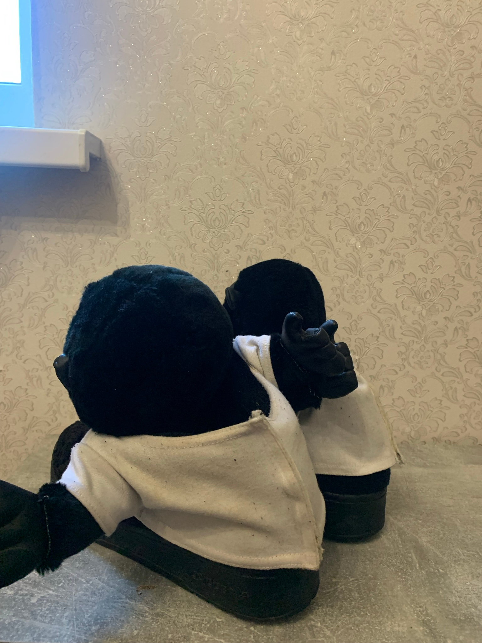 Adidas x Jeremy Scott Gorilla, миниатюра 9