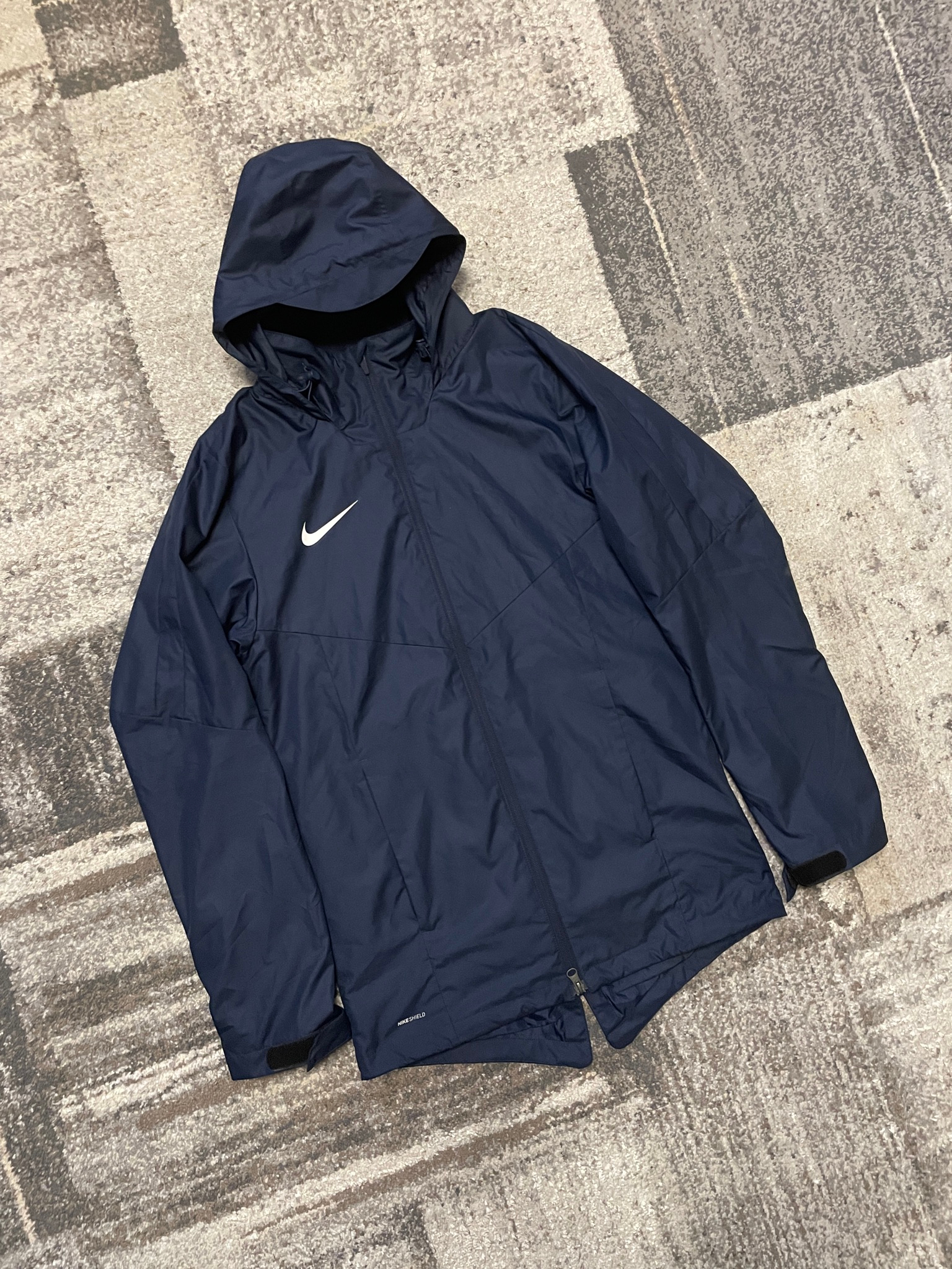 Nike Shield Ветровка, миниатюра 1