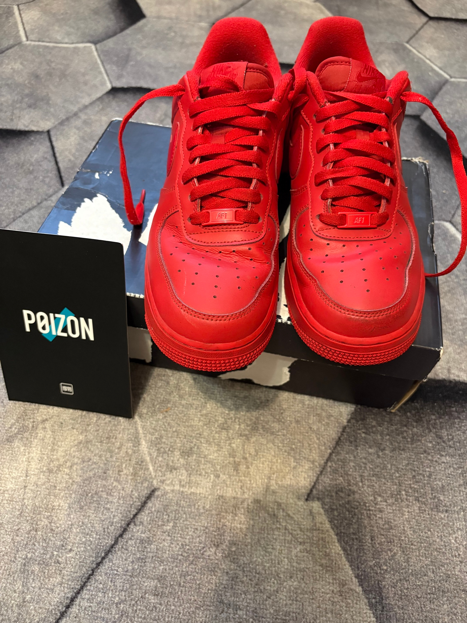 Nike Air Force 1 Triple Red, миниатюра 1