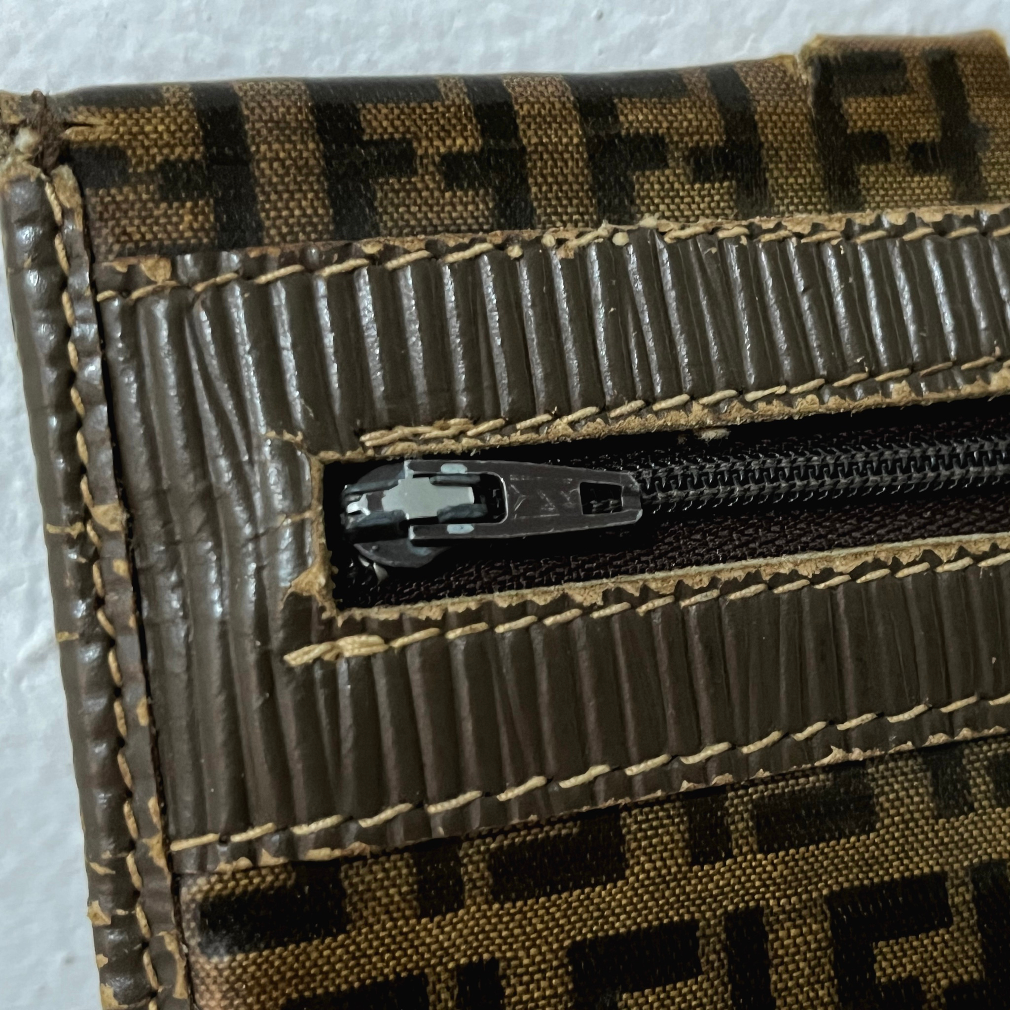 Fendi Zucca FF Logo Lambskin Envelope Clutch, миниатюра 3