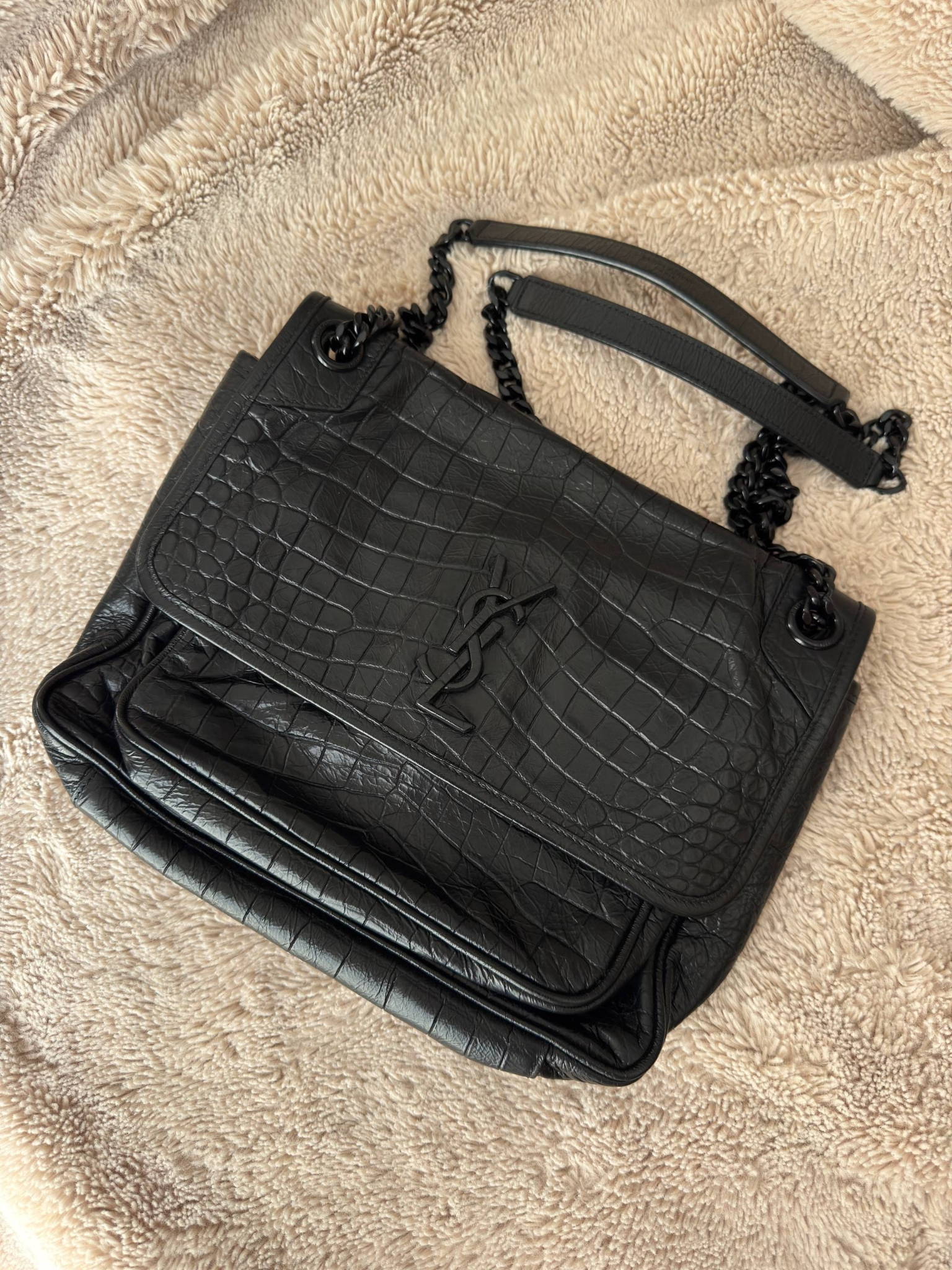Saint Laurent Niki, миниатюра 1