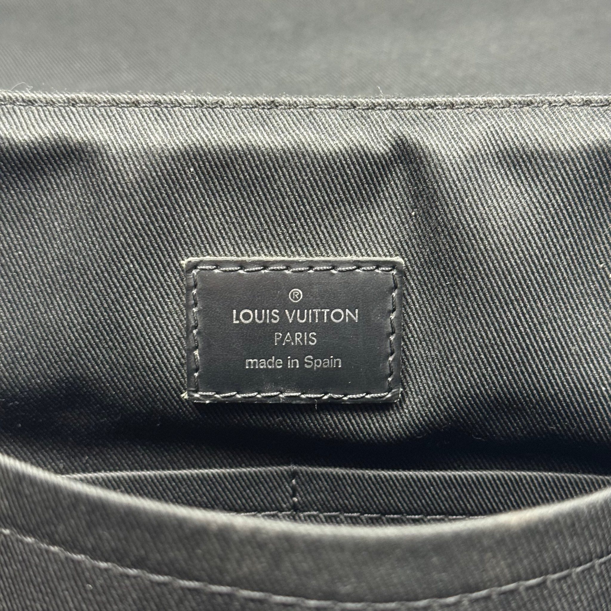 Louis Vuitton District PM, миниатюра 6