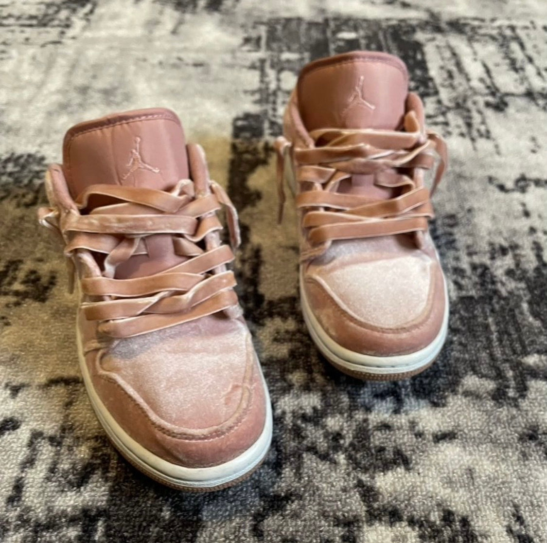 Nike Air Jordan Pink Velvet, миниатюра 1