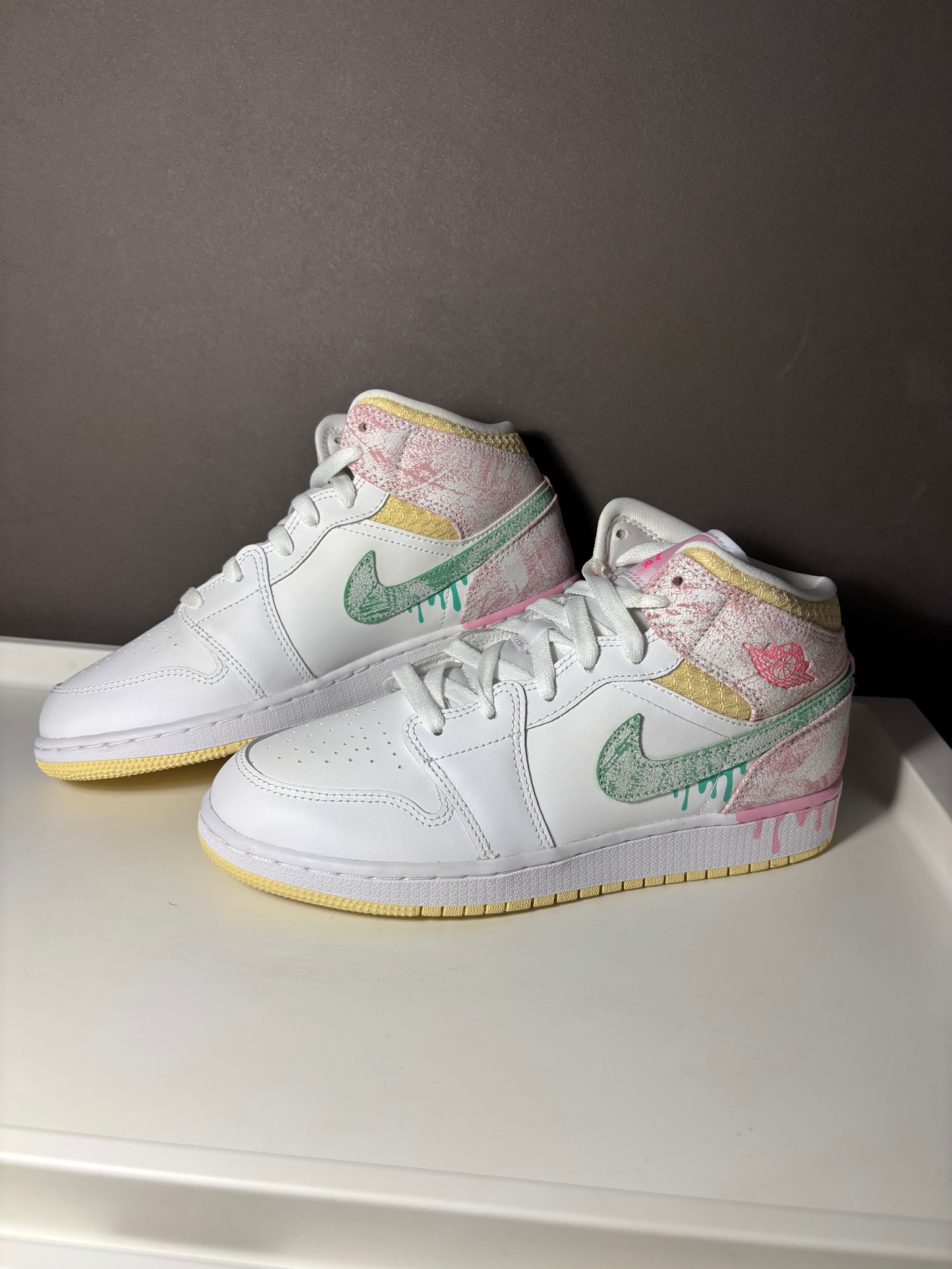 Nike x Air Jordan Jordan 1 Mid GS “Paint Drip”, миниатюра 1