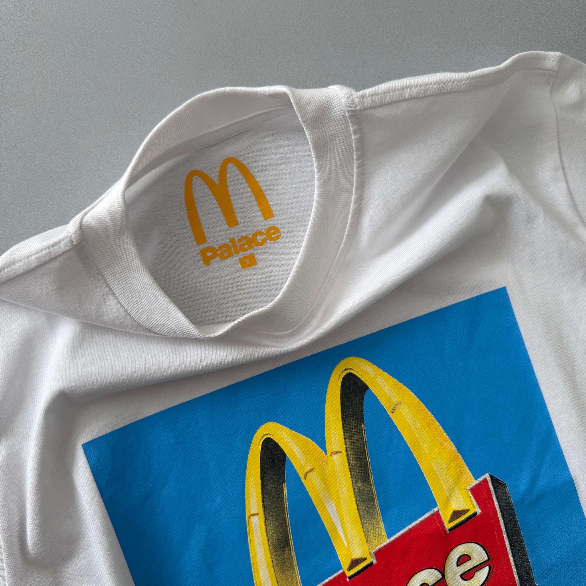 Palace x McDonalds Logo Tee, миниатюра 3